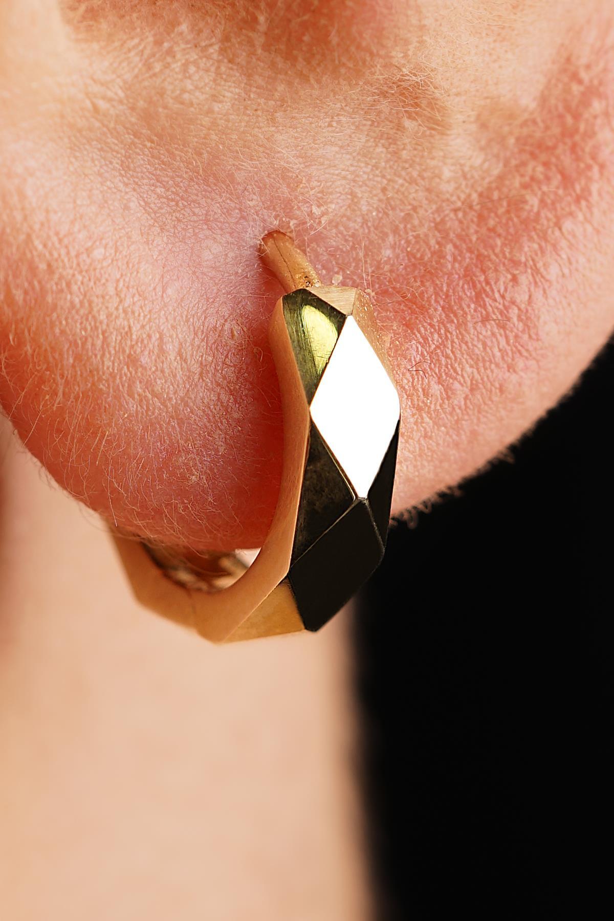 14 Ayar Altın Asimetrik Kesim Halka Küpe Erkek - Fiyonk Kuyumculuk (1)