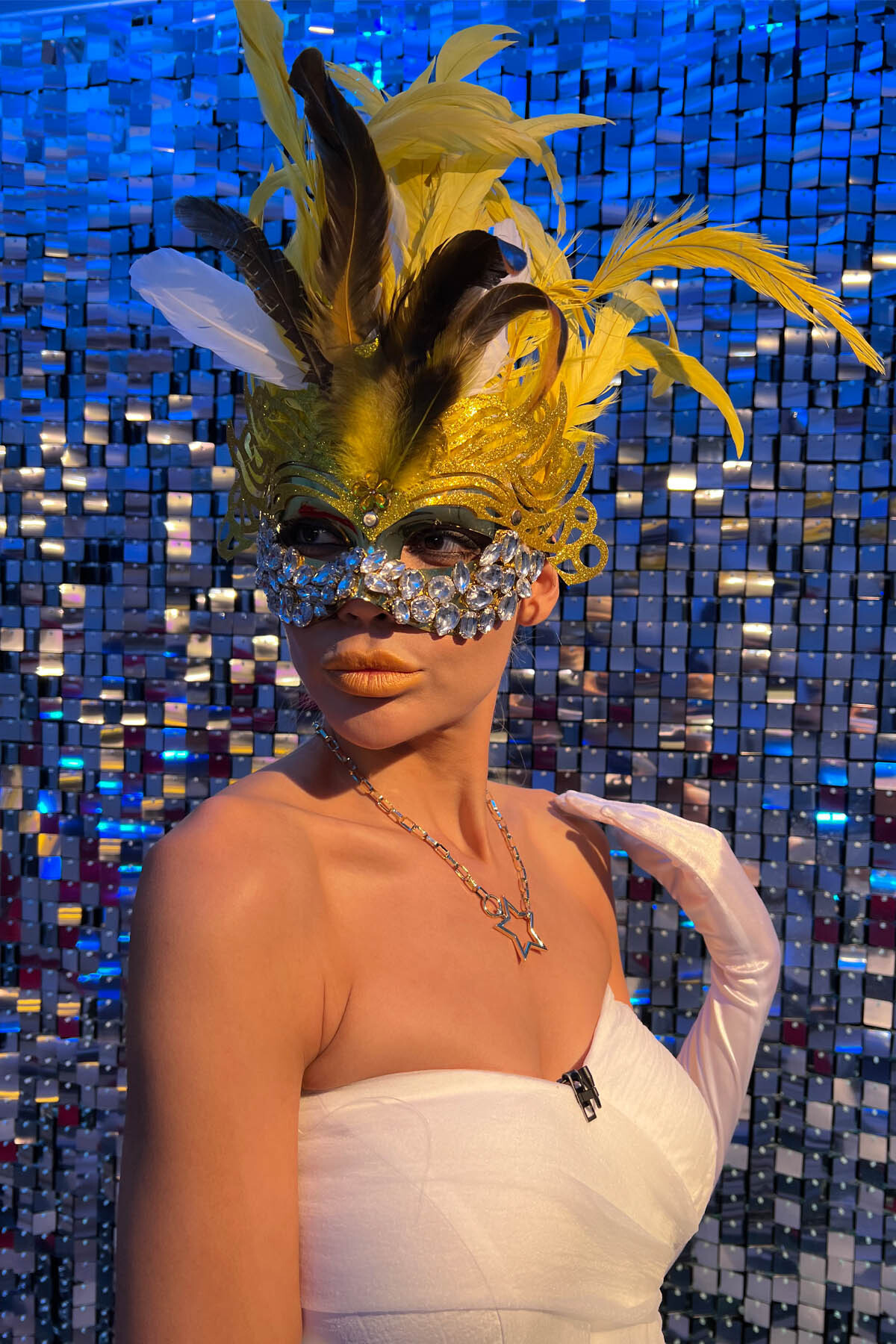 14 Ayar Altın Asteria Işığı Kolye (Doya Doya Moda 17. Hafta Ödülü) - Fiyonk Kuyumculuk