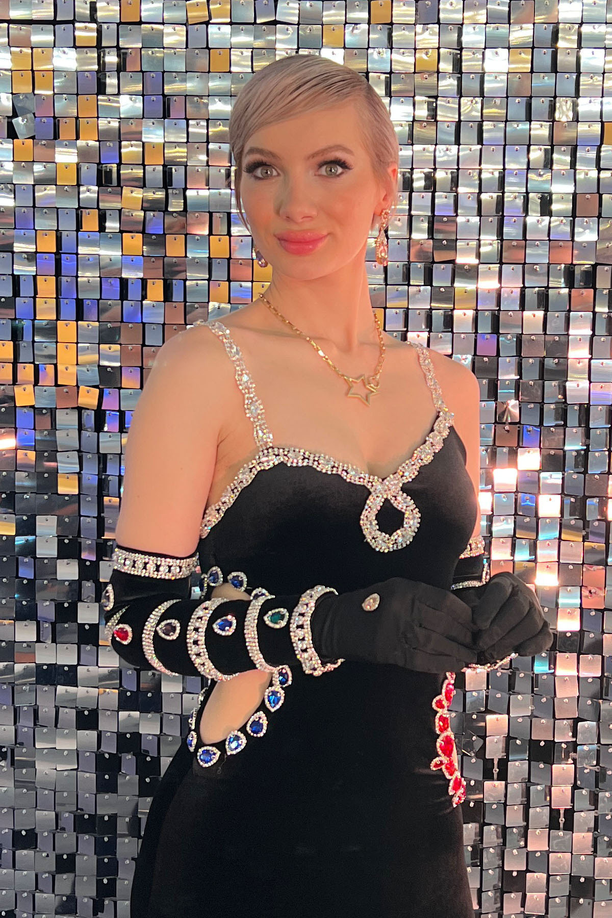 14 Ayar Altın Asteria Işığı Kolye (Doya Doya Moda 28. Hafta Final Ödülü)