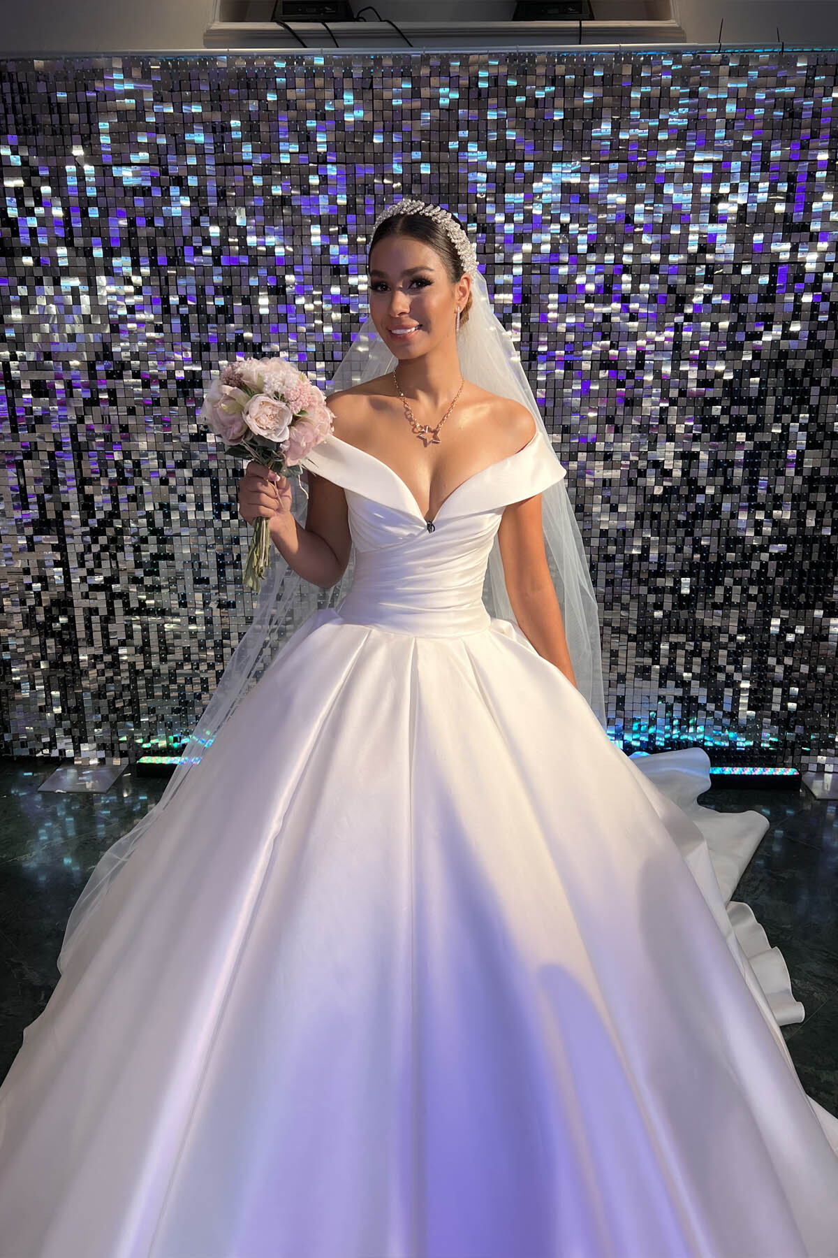 14 Ayar Altın Asteria Işığı Kolye (Doya Doya Moda 7. Hafta Ödülü) - Fiyonk Kuyumculuk (1)