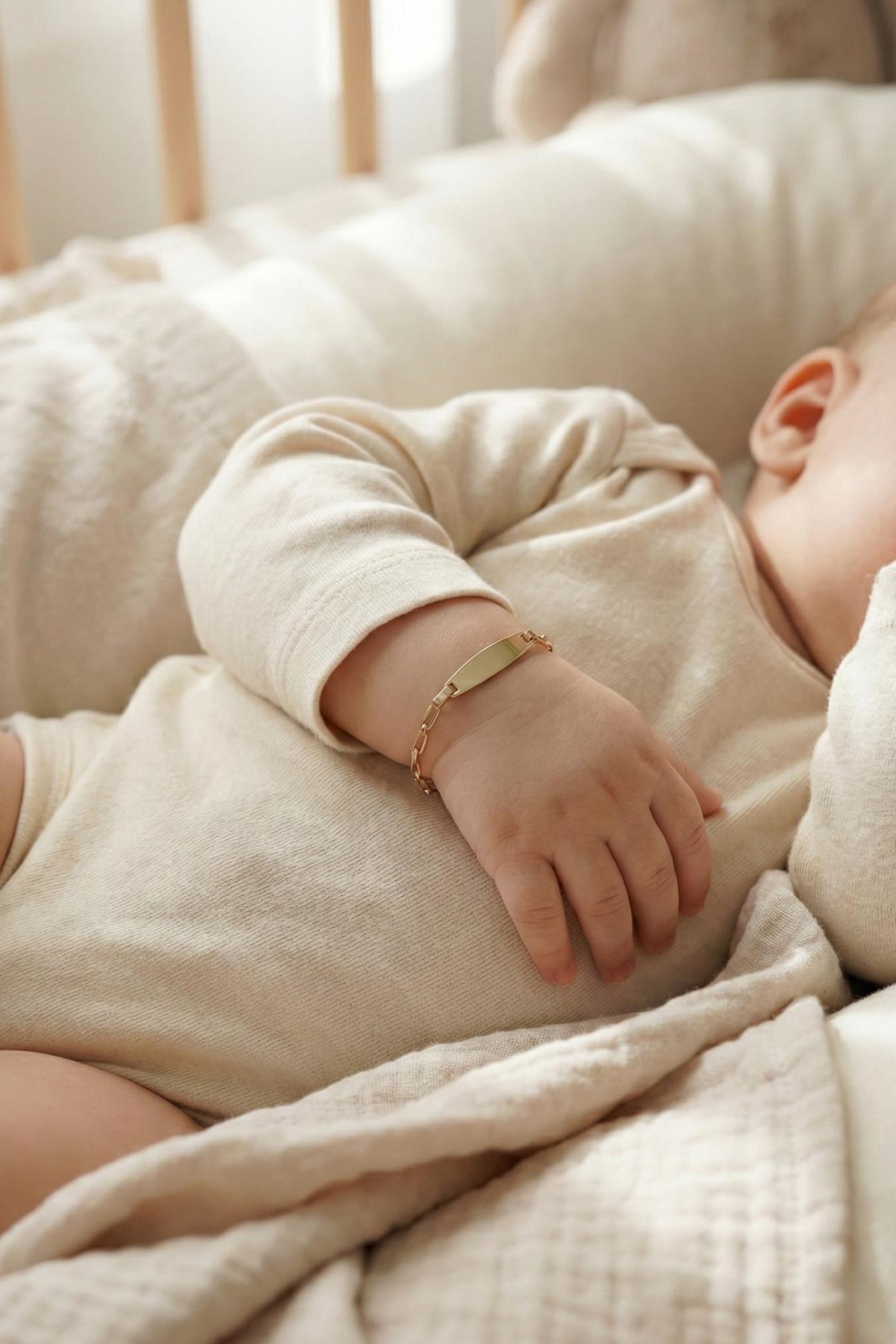 14 Ayar Altın Ataç Zincirli Oval Plaka Bebek Çocuk Künyesi - Fiyonk Kuyumculuk (1)