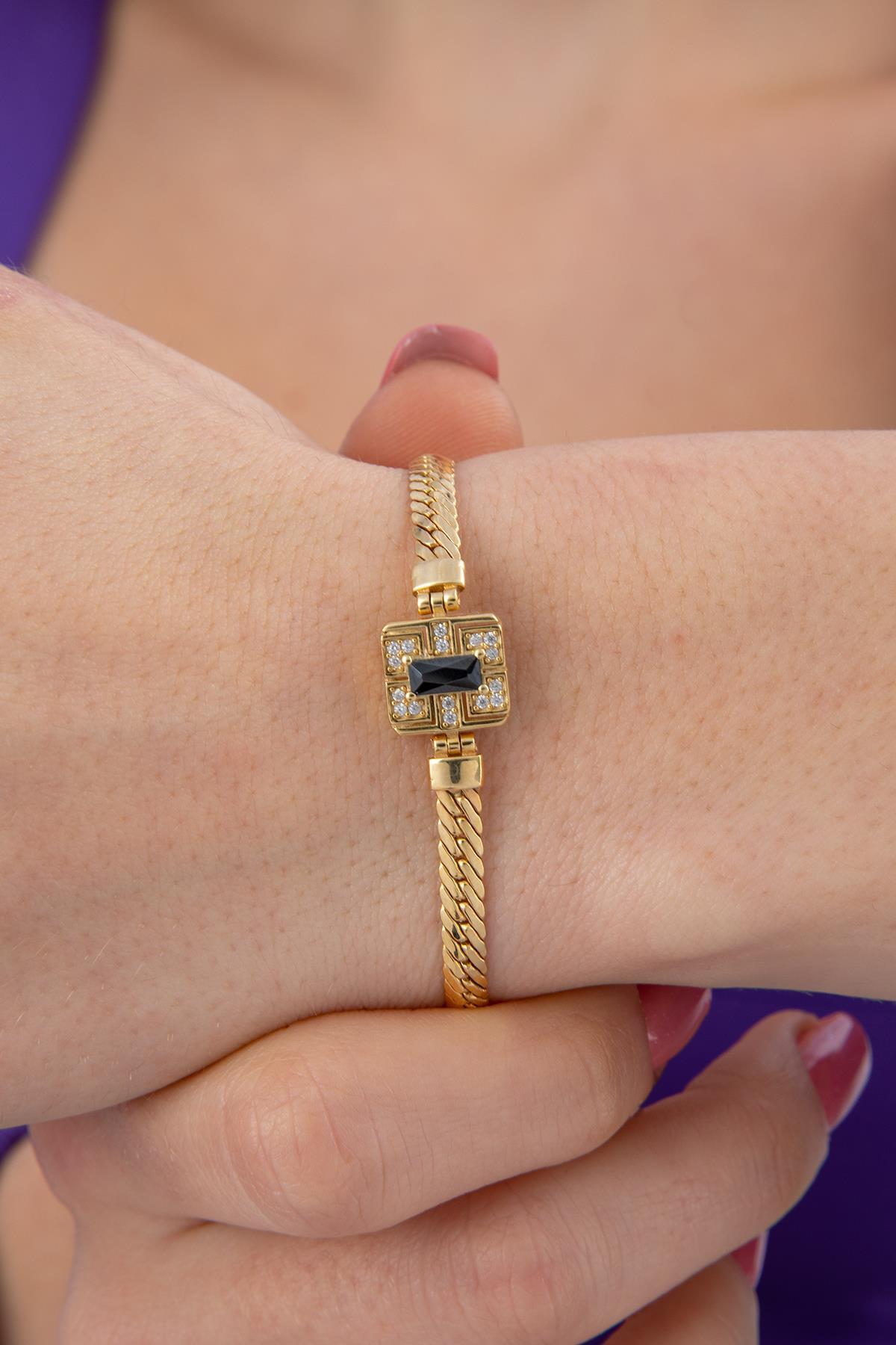 14 Ayar Altın Baget Siyah Taşlı Balıksırtı Bileklik - Fiyonk Kuyumculuk (1)