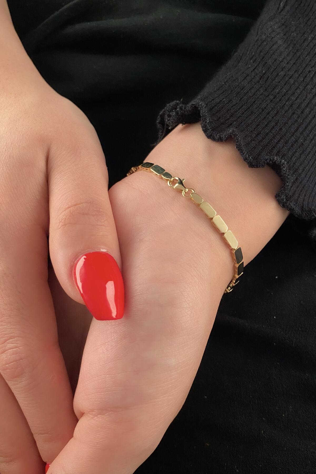 14 Ayar Altın Baget Taş Detaylı Petek Bileklik - Fiyonk Kuyumculuk (1)