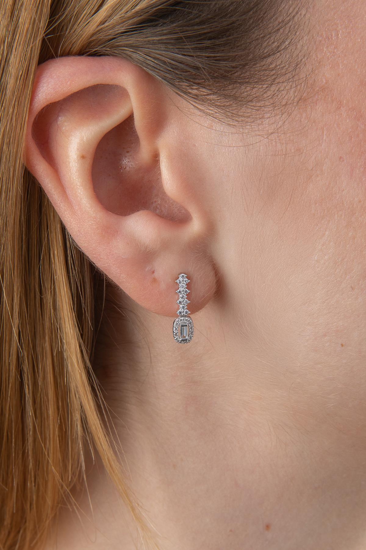 14 Ayar Altın Baget Taş Küpe - Fiyonk Kuyumculuk (1)