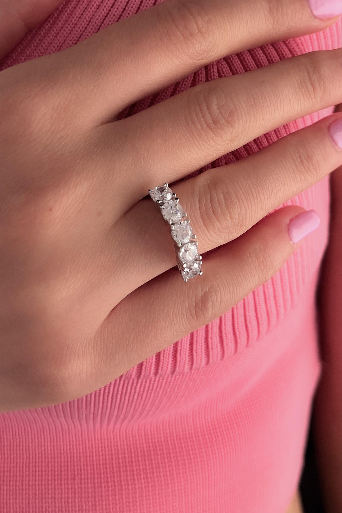 14 Ayar Altın Beştaş Yüzük - Fiyonk Kuyumculuk (1)