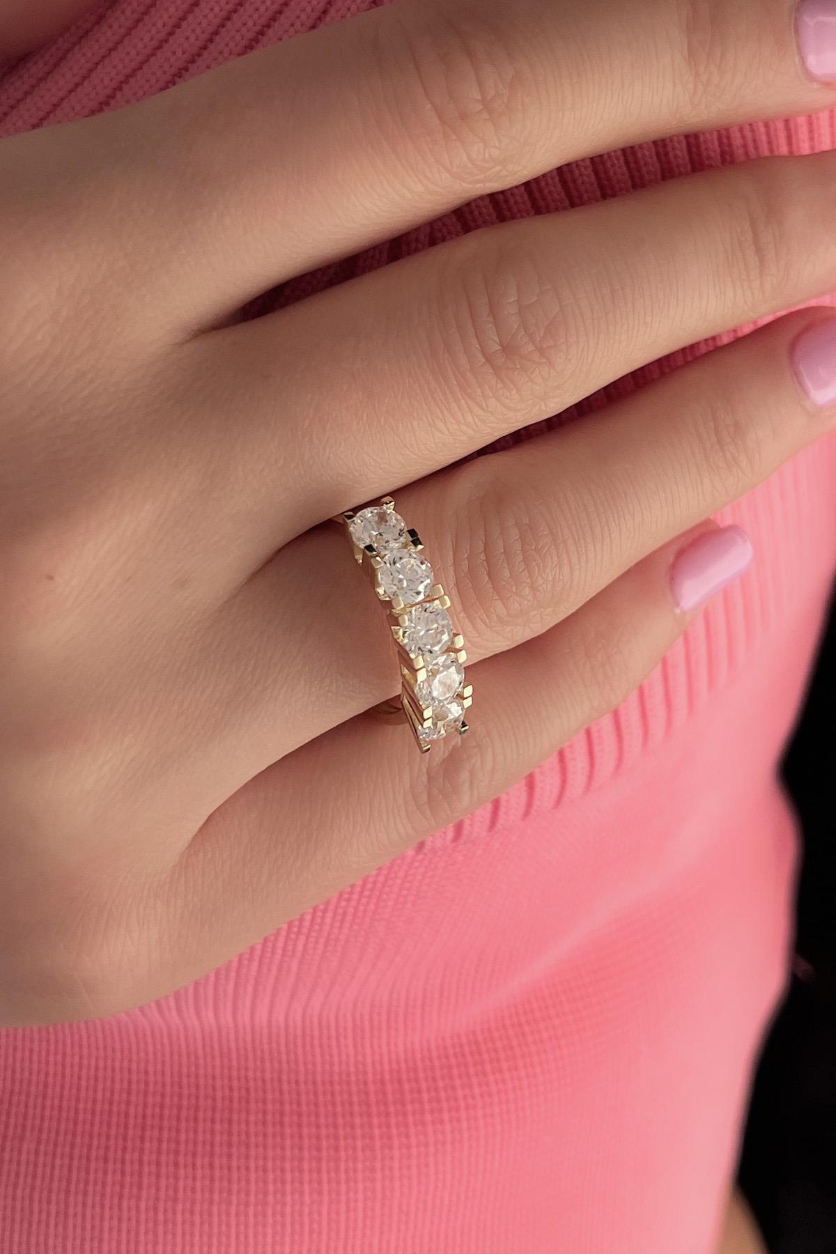 14 Ayar Altın Beştaş Yüzük - Fiyonk Kuyumculuk (1)