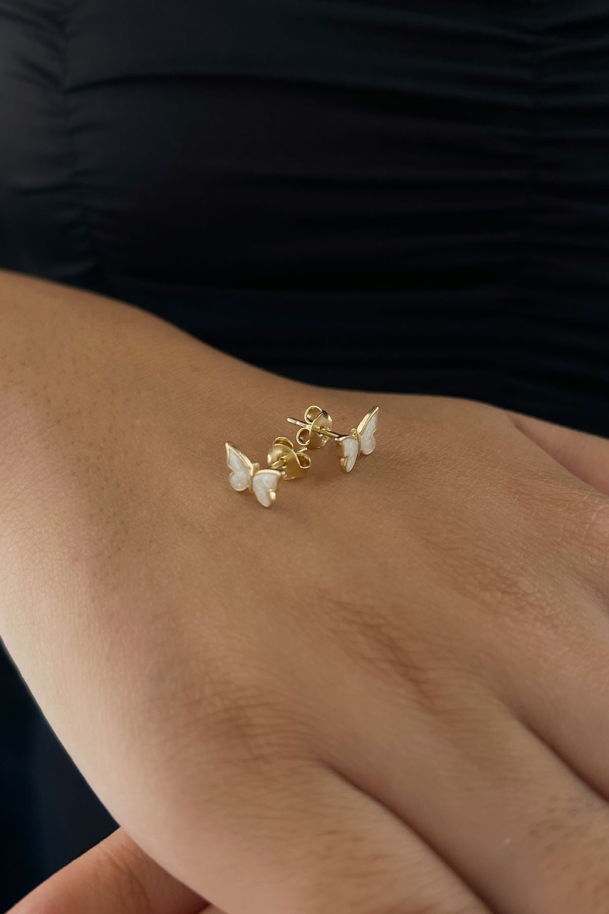 14 Ayar Altın Beyaz Mineli Kelebek Küpe - Fiyonk Kuyumculuk (1)