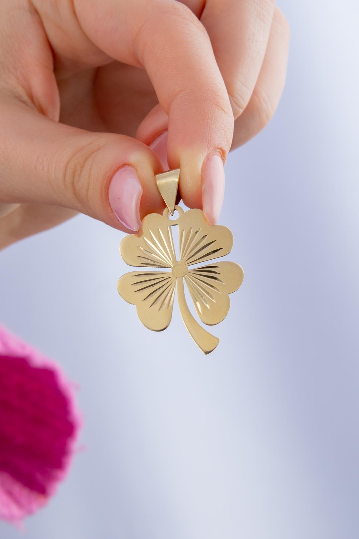 14 Ayar Altın Büyük Yonca Kolye Ucu - Fiyonk Kuyumculuk (1)