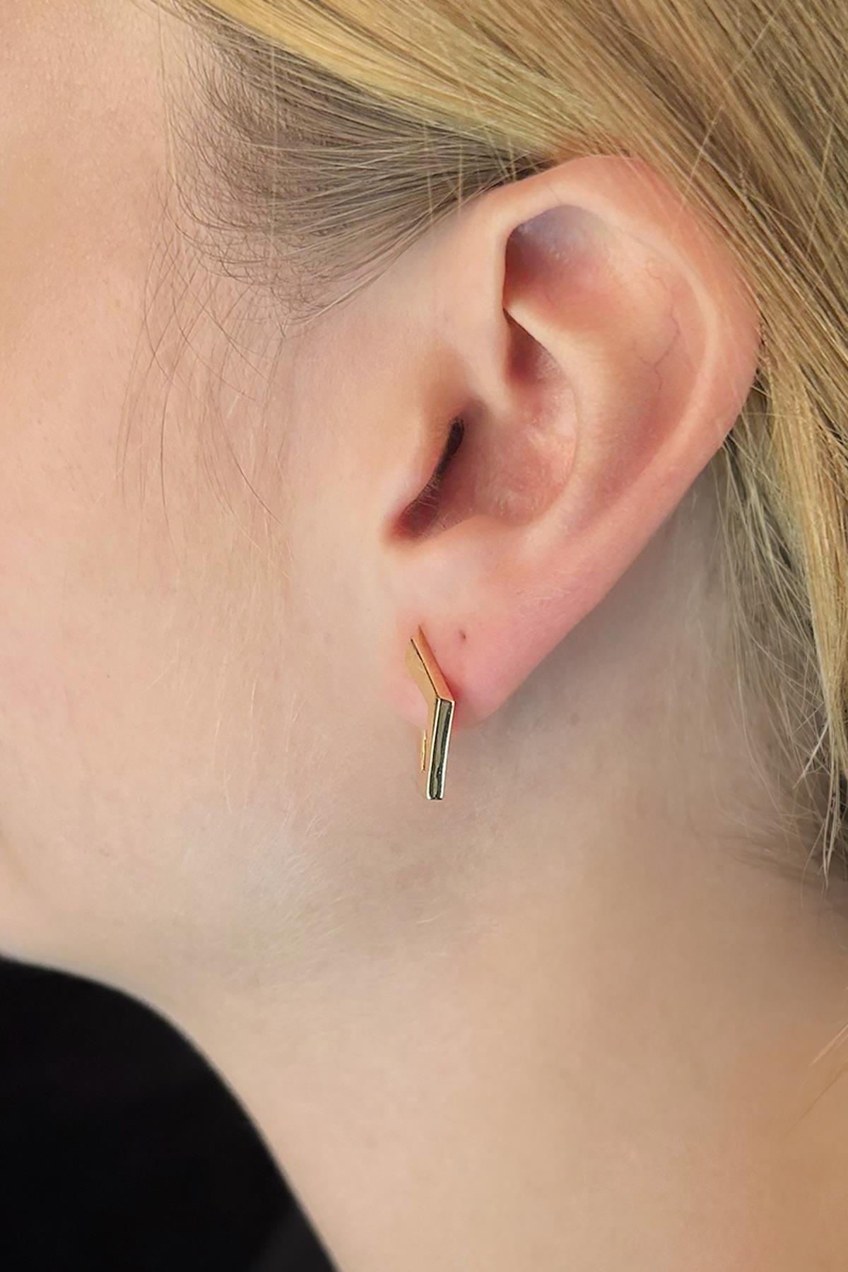 14 Ayar Altın Çarpraz Bağlantılı Altıgen Küpe - Fiyonk Kuyumculuk (1)