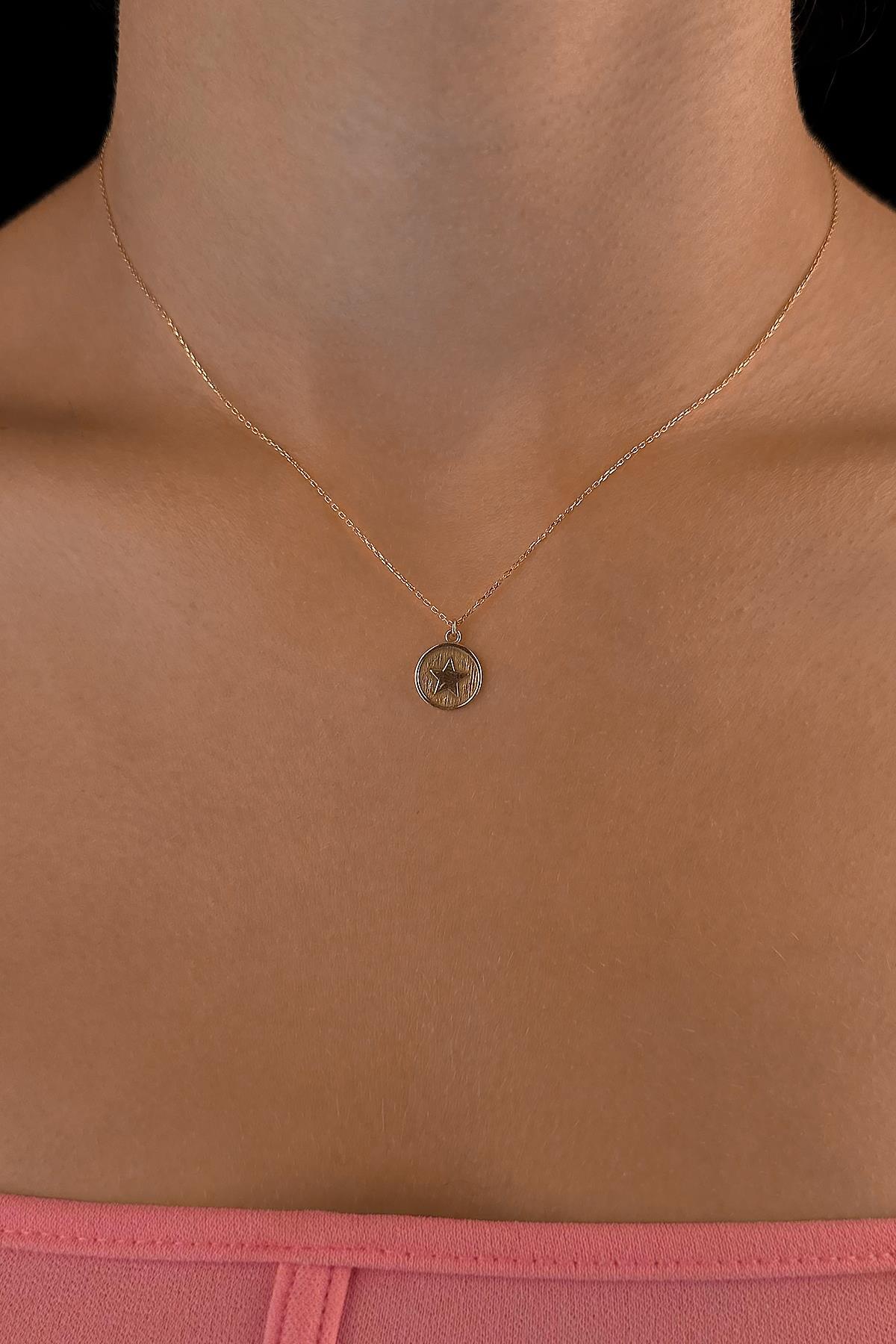 14 Ayar Altın Çerçeveli Yıldız Kolye - Fiyonk Kuyumculuk (1)