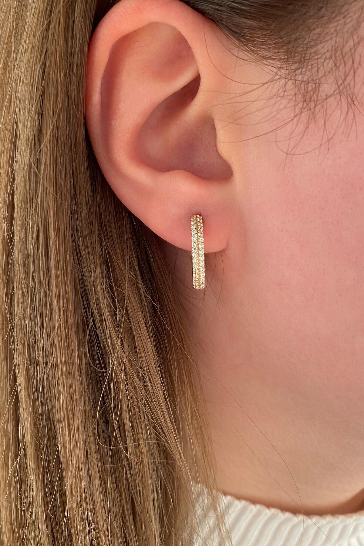 14 Ayar Altın Çift Sıra Taşlı Halka Küpe 2 - Fiyonk Kuyumculuk