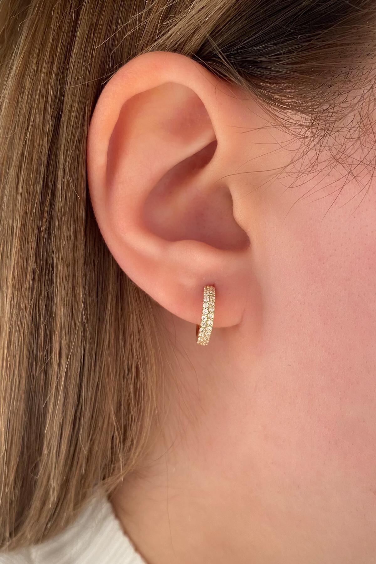 14 Ayar Altın Çift Sıra Taşlı Halka Küpe 3 - Fiyonk Kuyumculuk