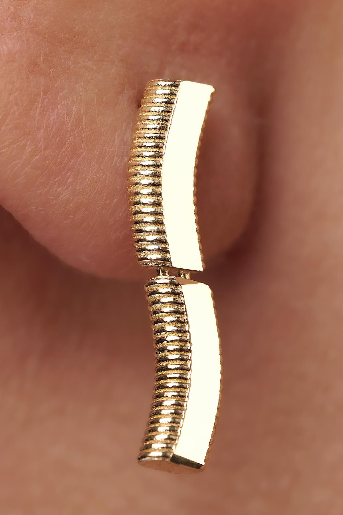 14 Ayar Altın Dalgalı Ajda Küpe - Fiyonk Kuyumculuk (1)