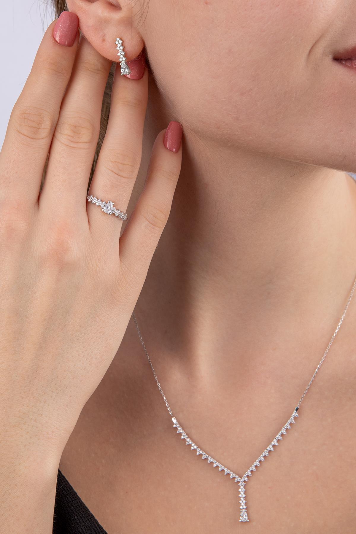 14 Ayar Altın Damla Taş Detaylı Set - Fiyonk Kuyumculuk (1)