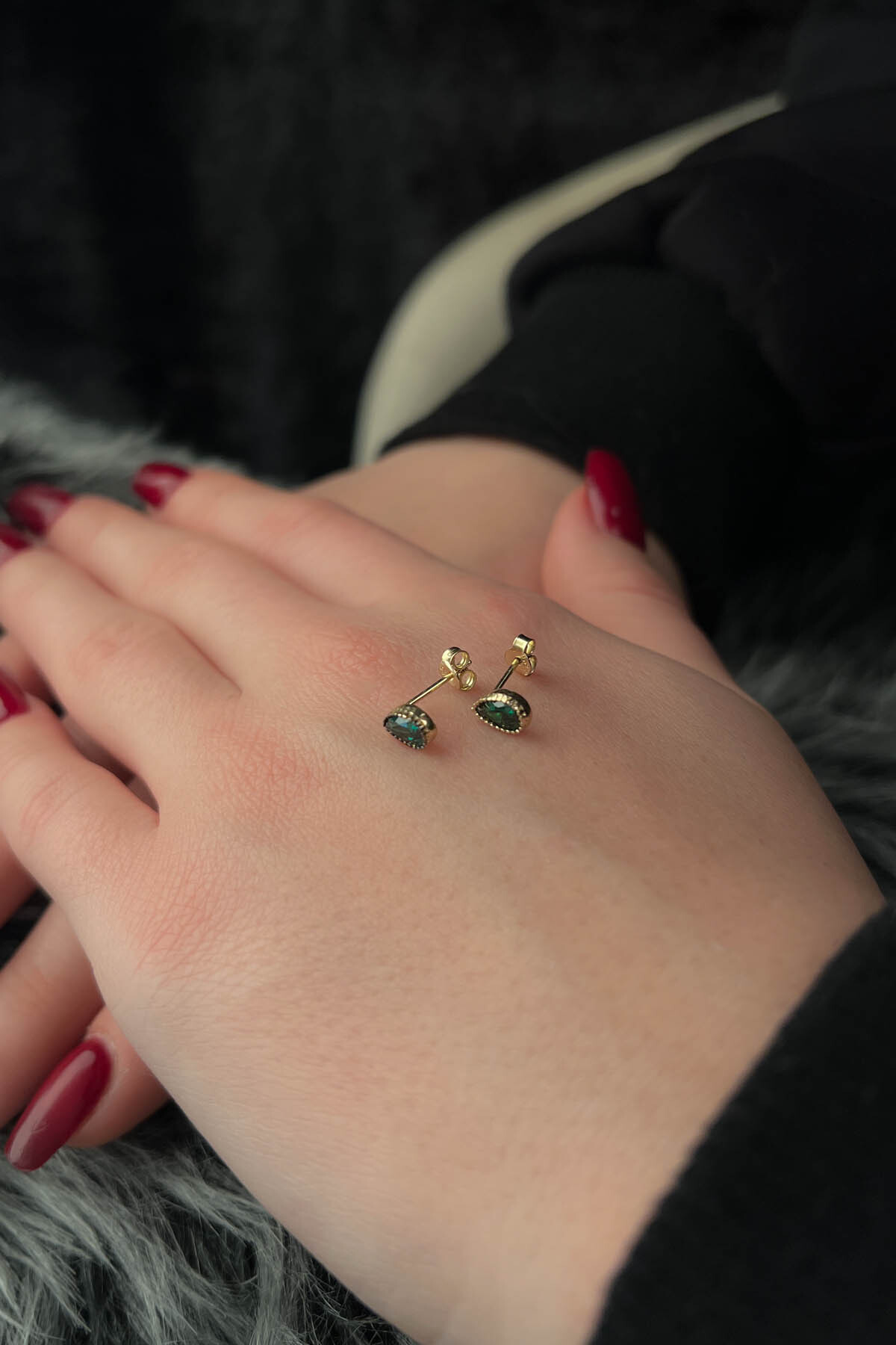 14 Ayar Altın Damla Zümrüt Küpe - Fiyonk Kuyumculuk (1)