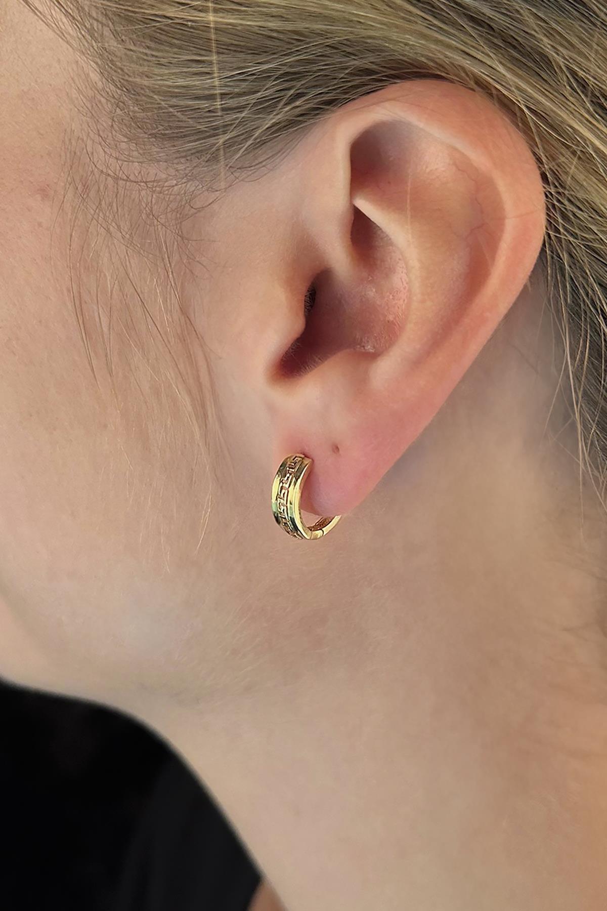 14 Ayar Altın Desenli Oyma Halka Küpe - Fiyonk Kuyumculuk (1)