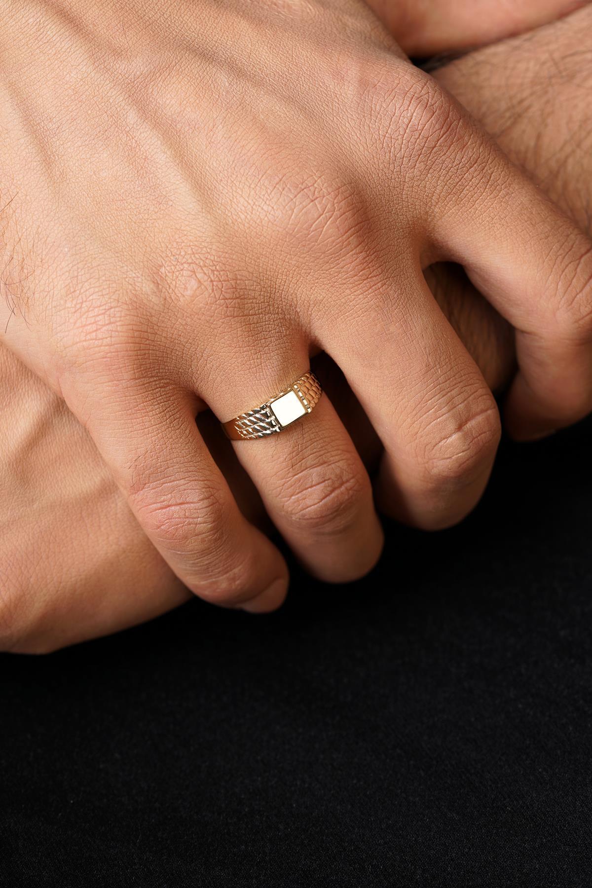 14 Ayar Altın Desenli Şövalye Yüzük Erkek - Fiyonk Kuyumculuk