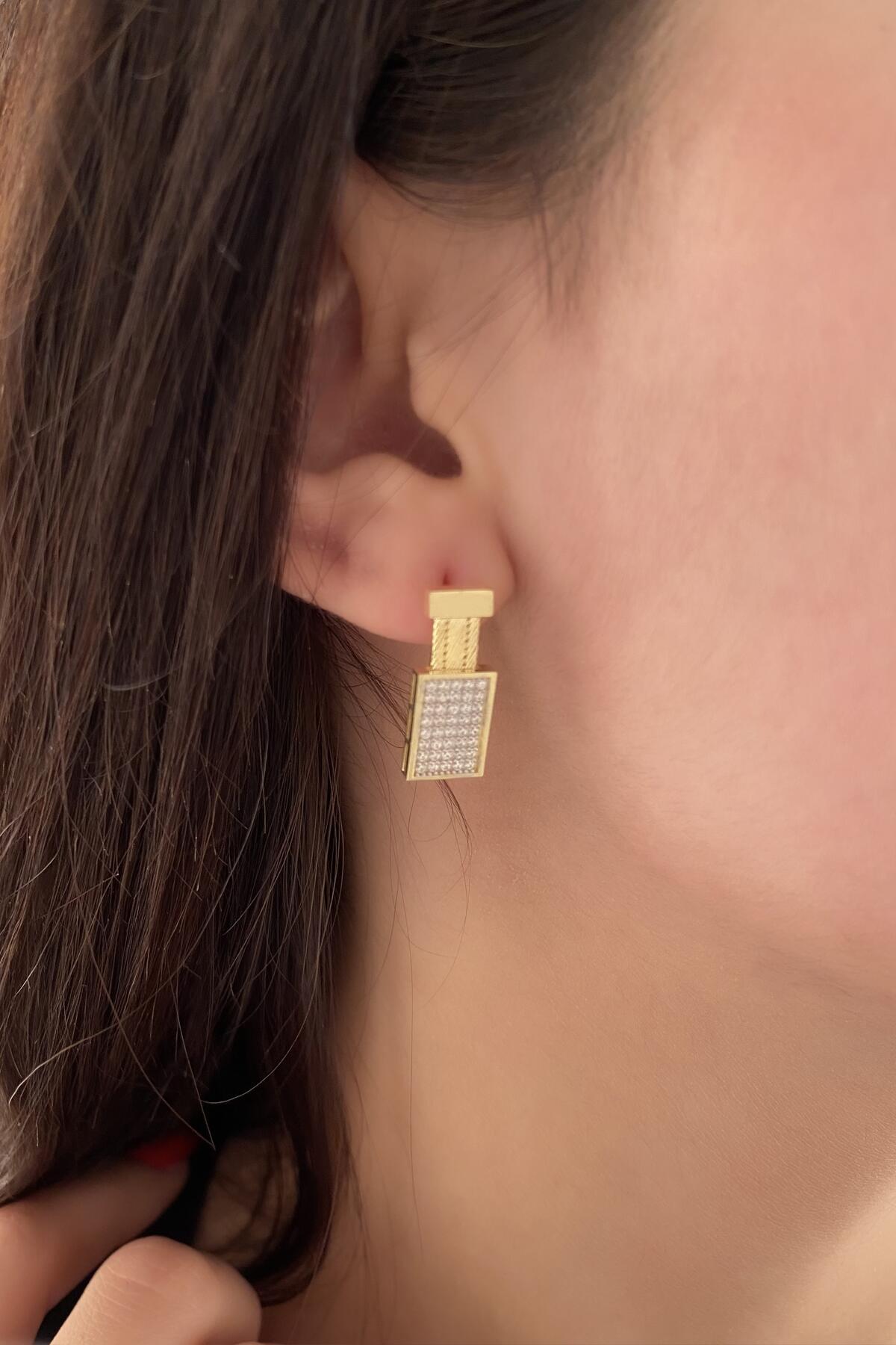 14 Ayar Altın Dikdörtgen Taş Detaylı Hasır Küpe - Fiyonk Kuyumculuk