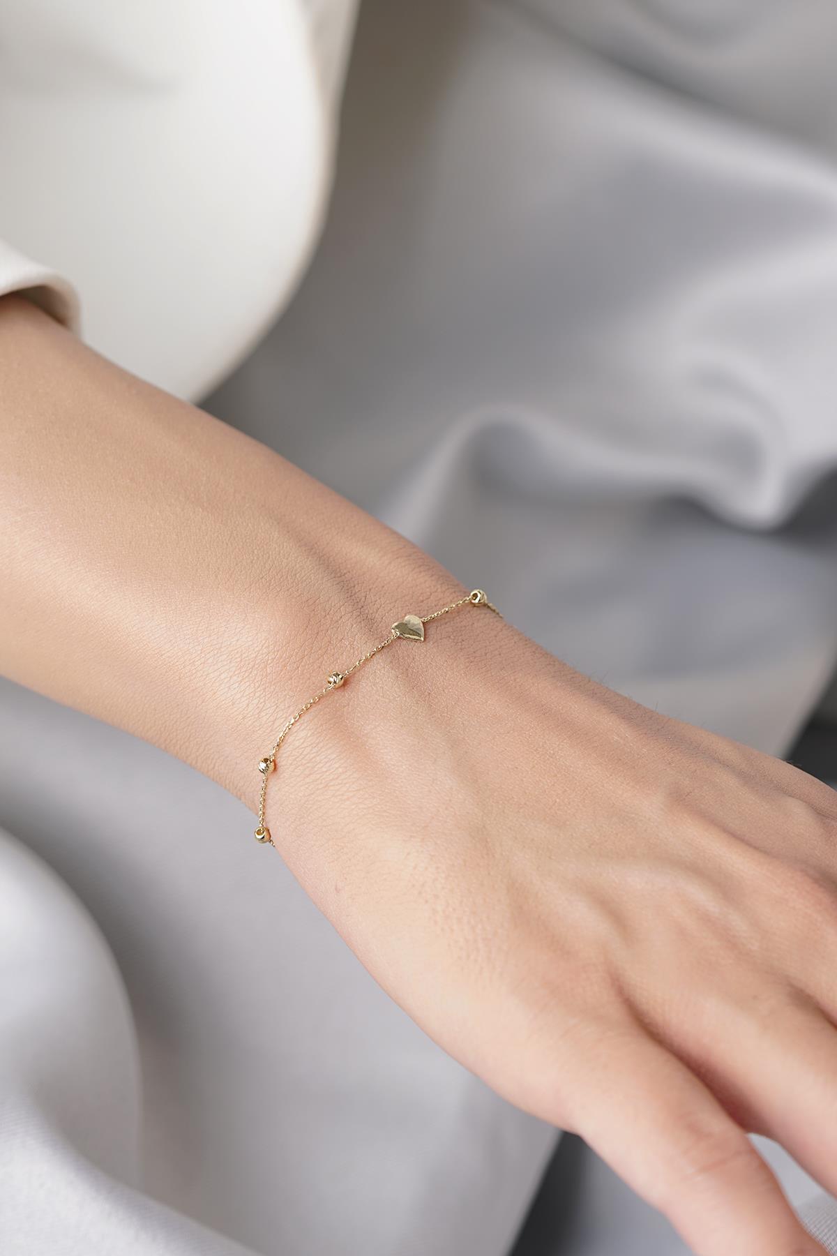 14 Ayar Altın Dorika Top Detaylı Kalpli Bileklik - Fiyonk Kuyumculuk (1)