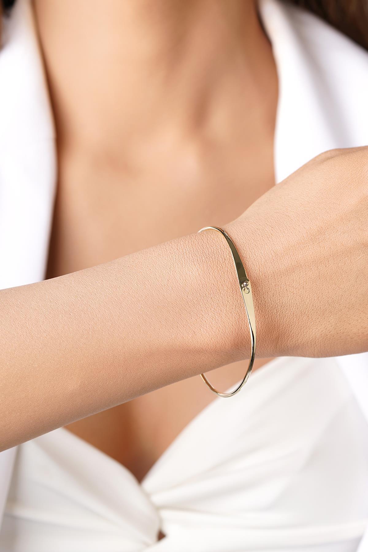 14 Ayar Altın Espina Kelepçe - Fiyonk Kuyumculuk (1)