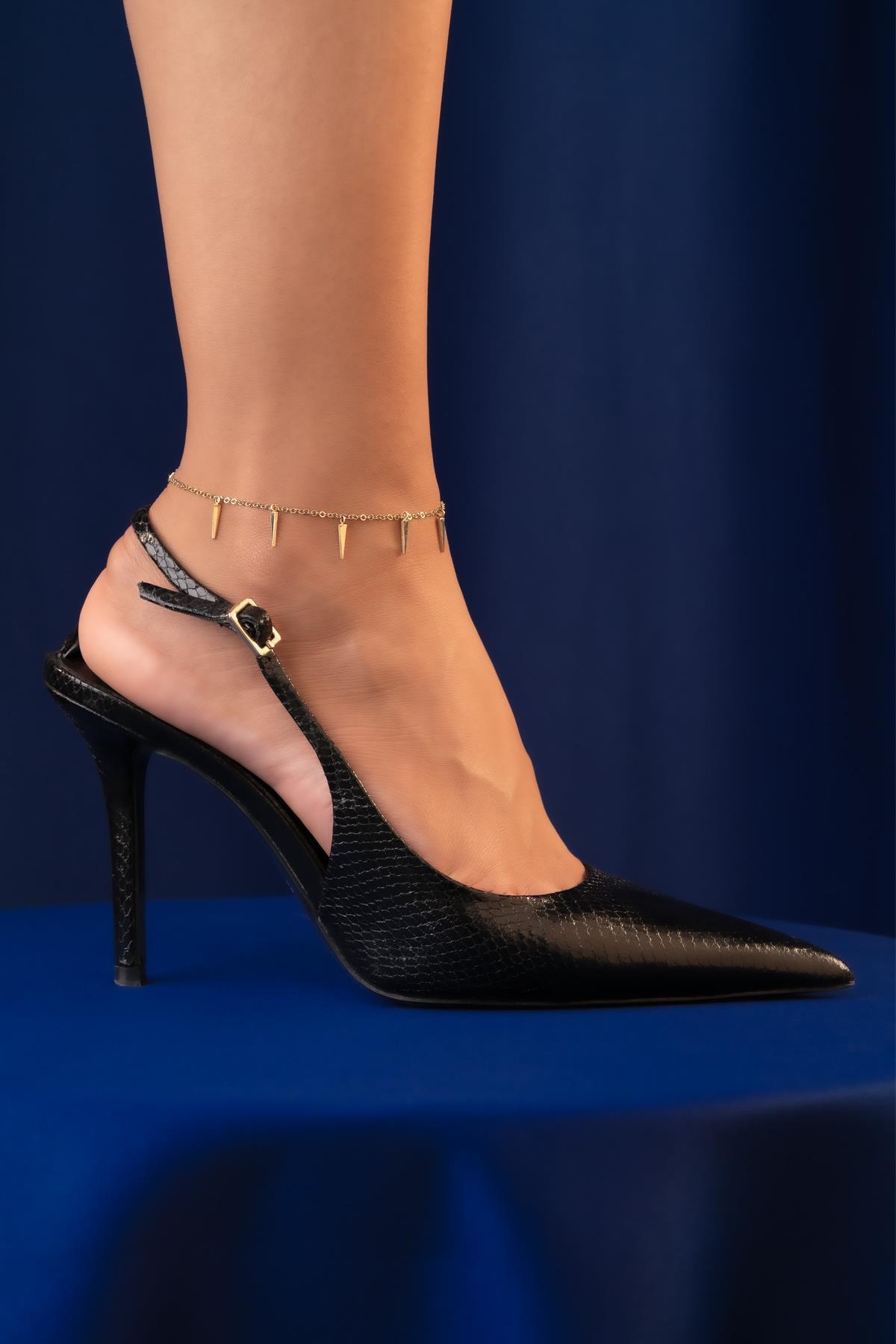 14 Ayar Altın Halka Zincirde Üçgen Sallantılı Halhal - Fiyonk Kuyumculuk (1)