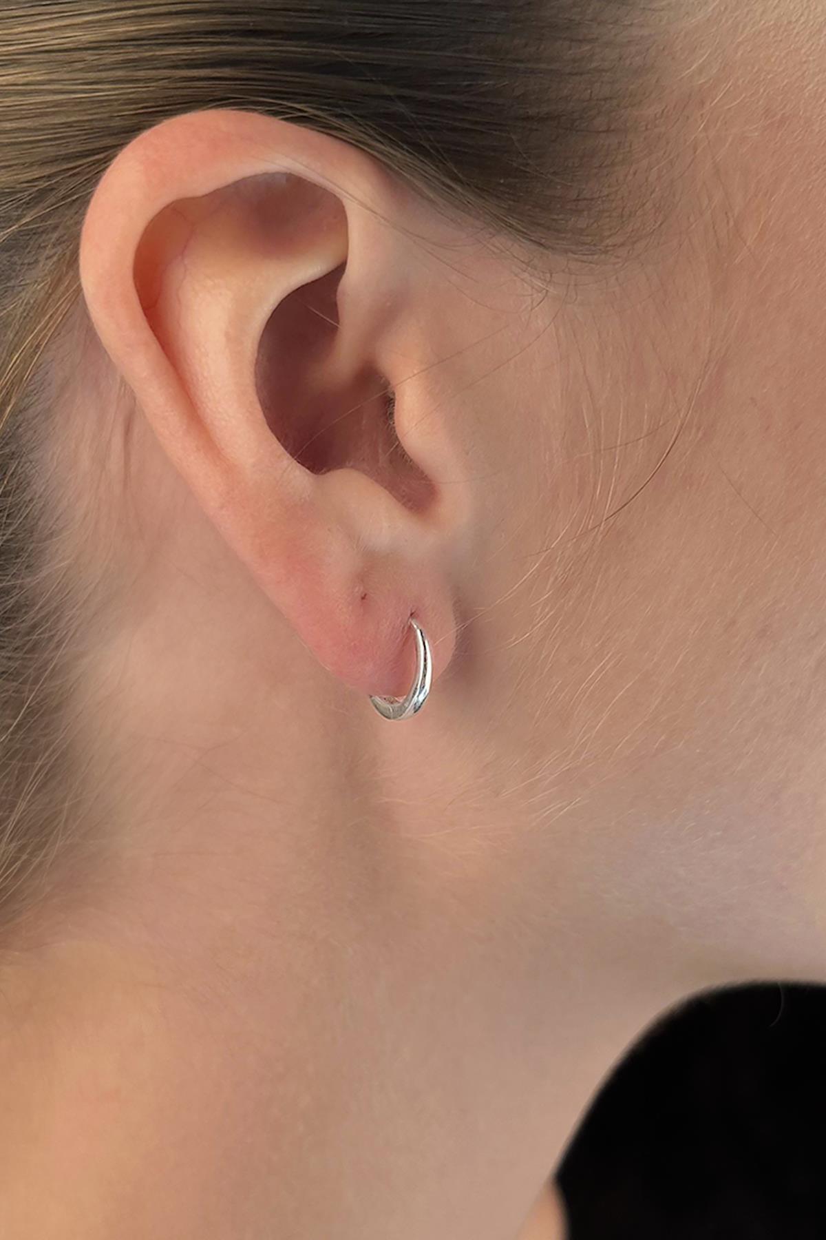 14 Ayar Altın İnce Uçlu Kalın Halka Küpe - Fiyonk Kuyumculuk