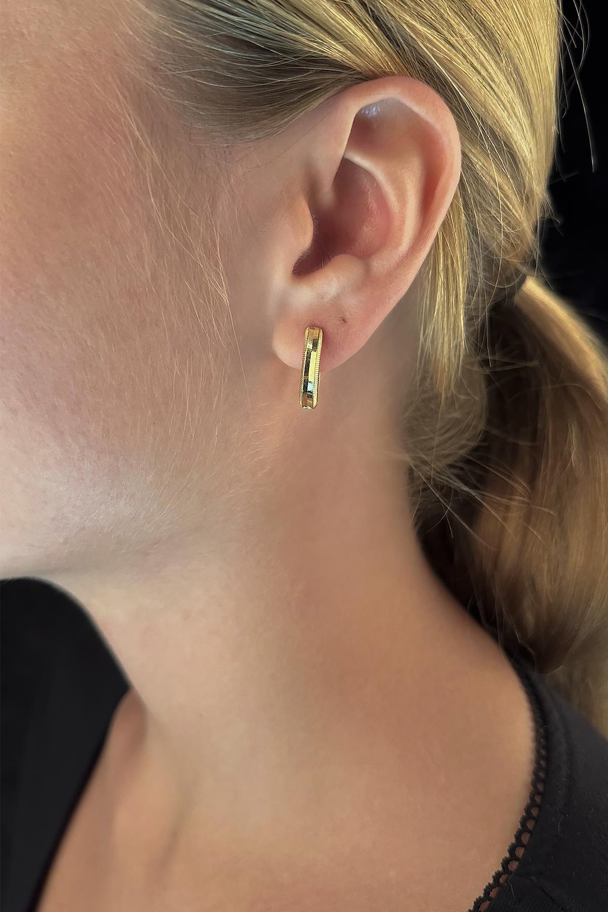 14 Ayar Altın Işıltılı Halka Küpe 4 - Fiyonk Kuyumculuk (1)