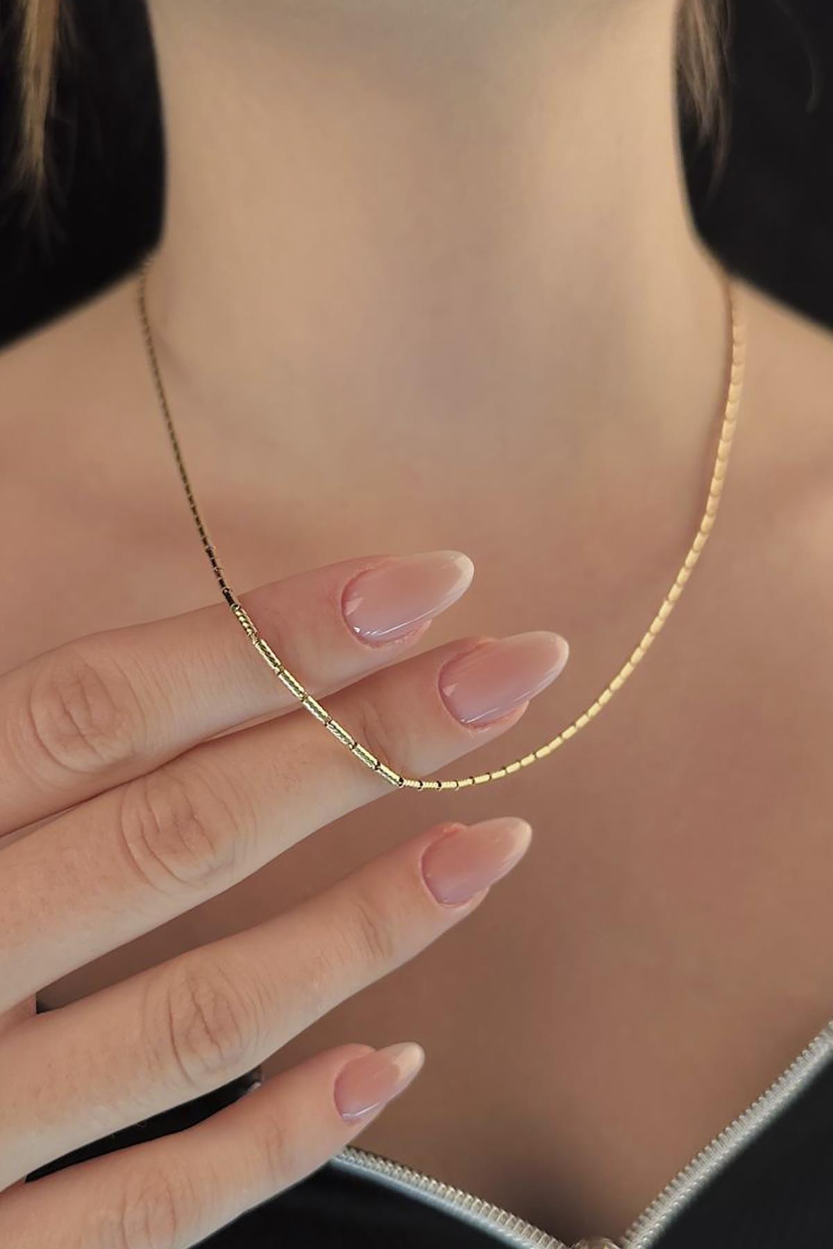 14 Ayar Altın Işıltılı İritsel Kolye - Fiyonk Kuyumculuk (1)