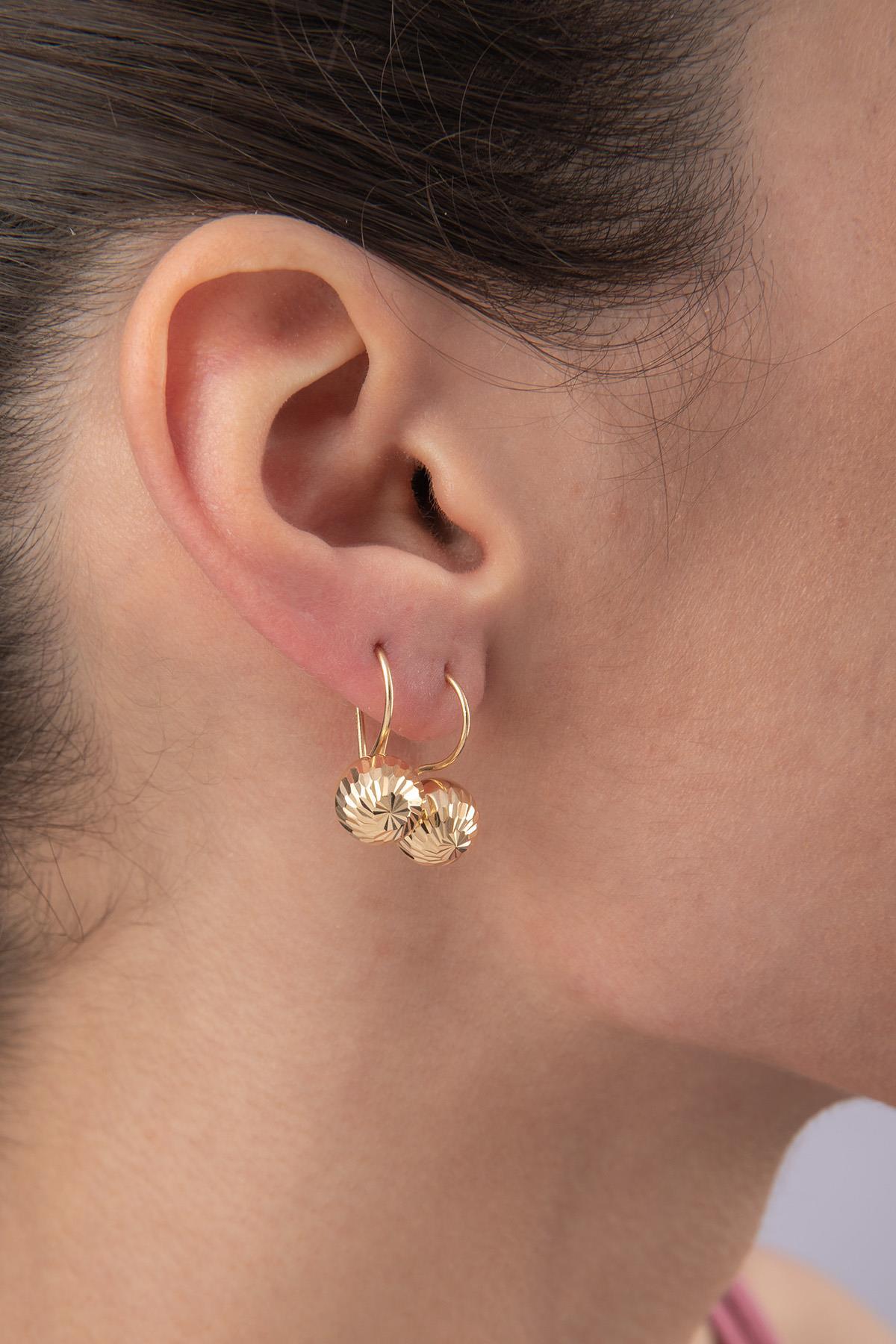 14 Ayar Altın Işıltılı Kalemli Midi Top Küpe - Fiyonk Kuyumculuk (1)