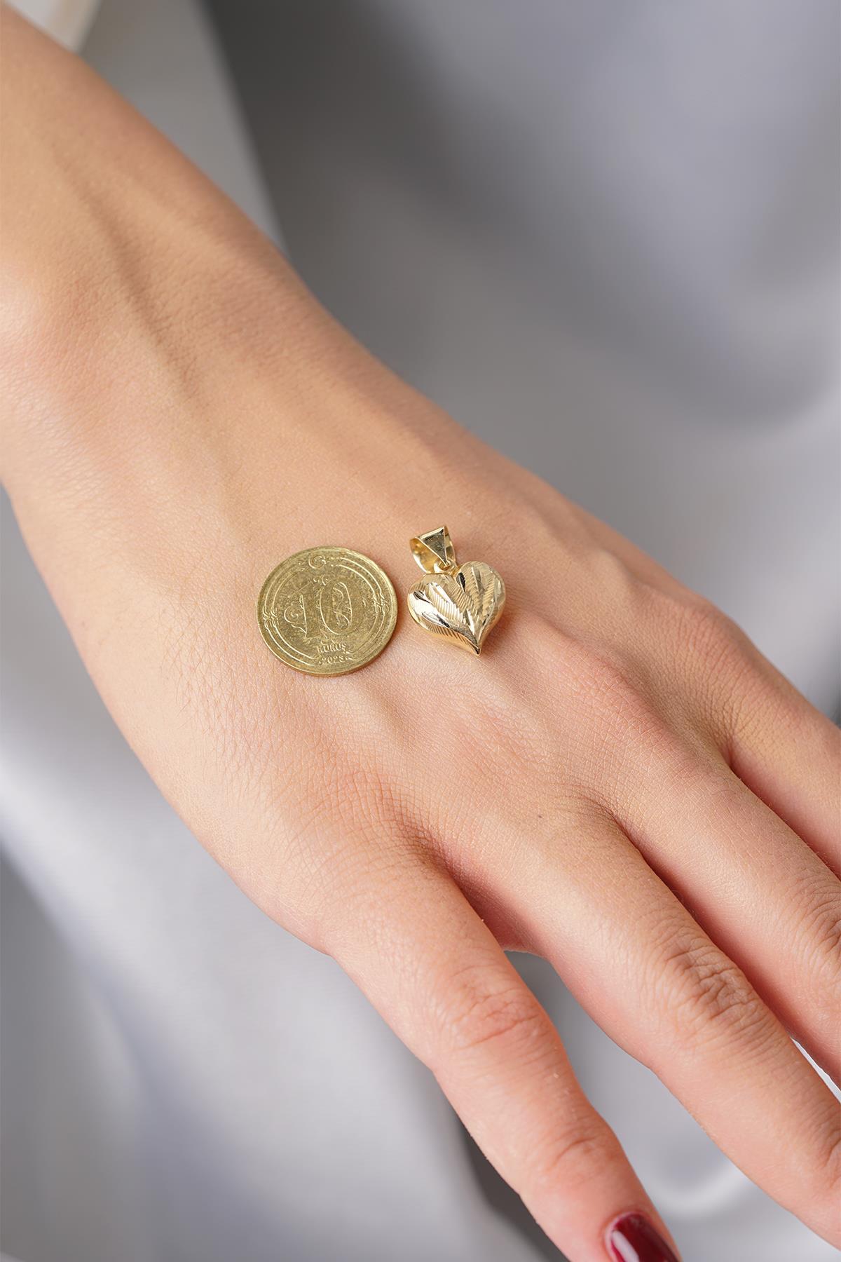 14 Ayar Altın İşlemeli Kalp Kolye Ucu - Fiyonk Kuyumculuk (1)