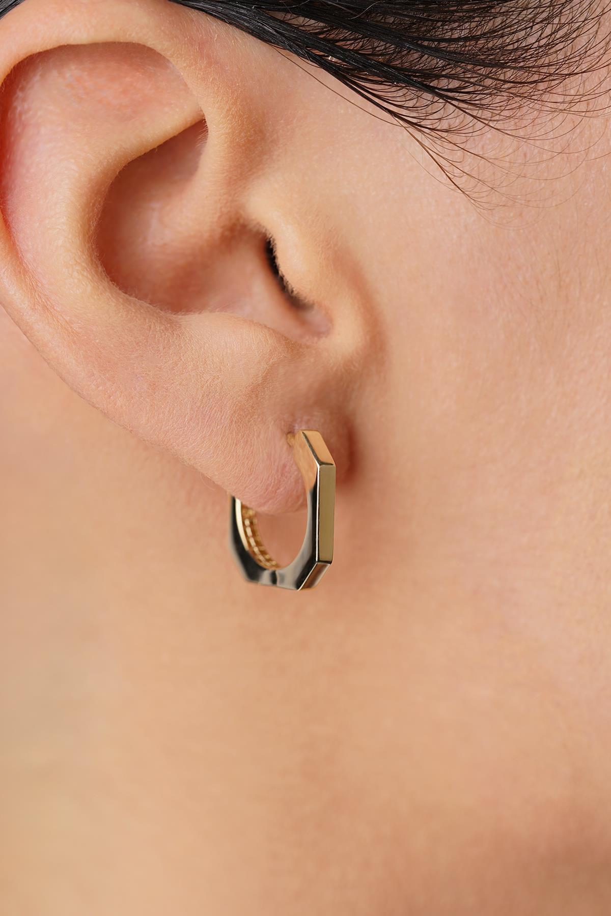 14 Ayar Altın Köşeli Mini Dörtgen Küpe - Fiyonk Kuyumculuk