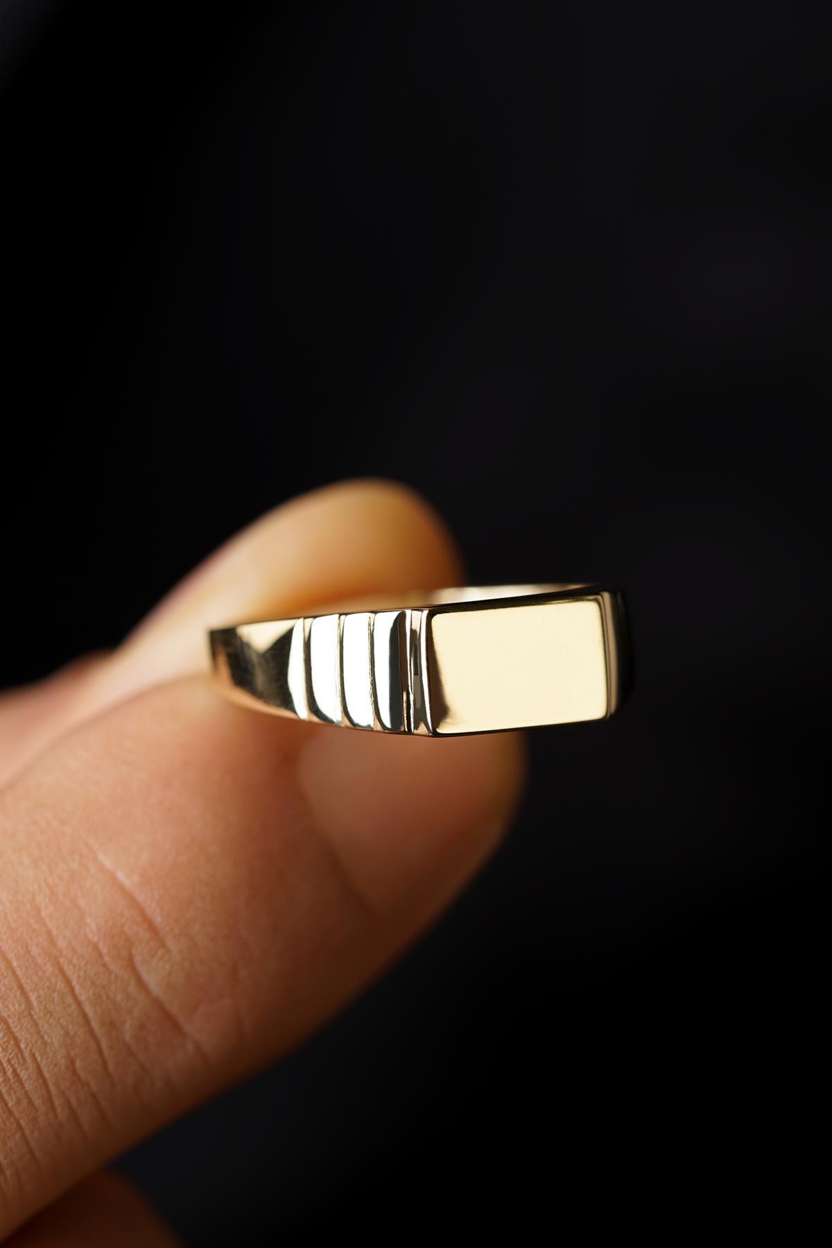 14 Ayar Altın Köşeli Şövalye Erkek Yüzük - Fiyonk Kuyumculuk (1)