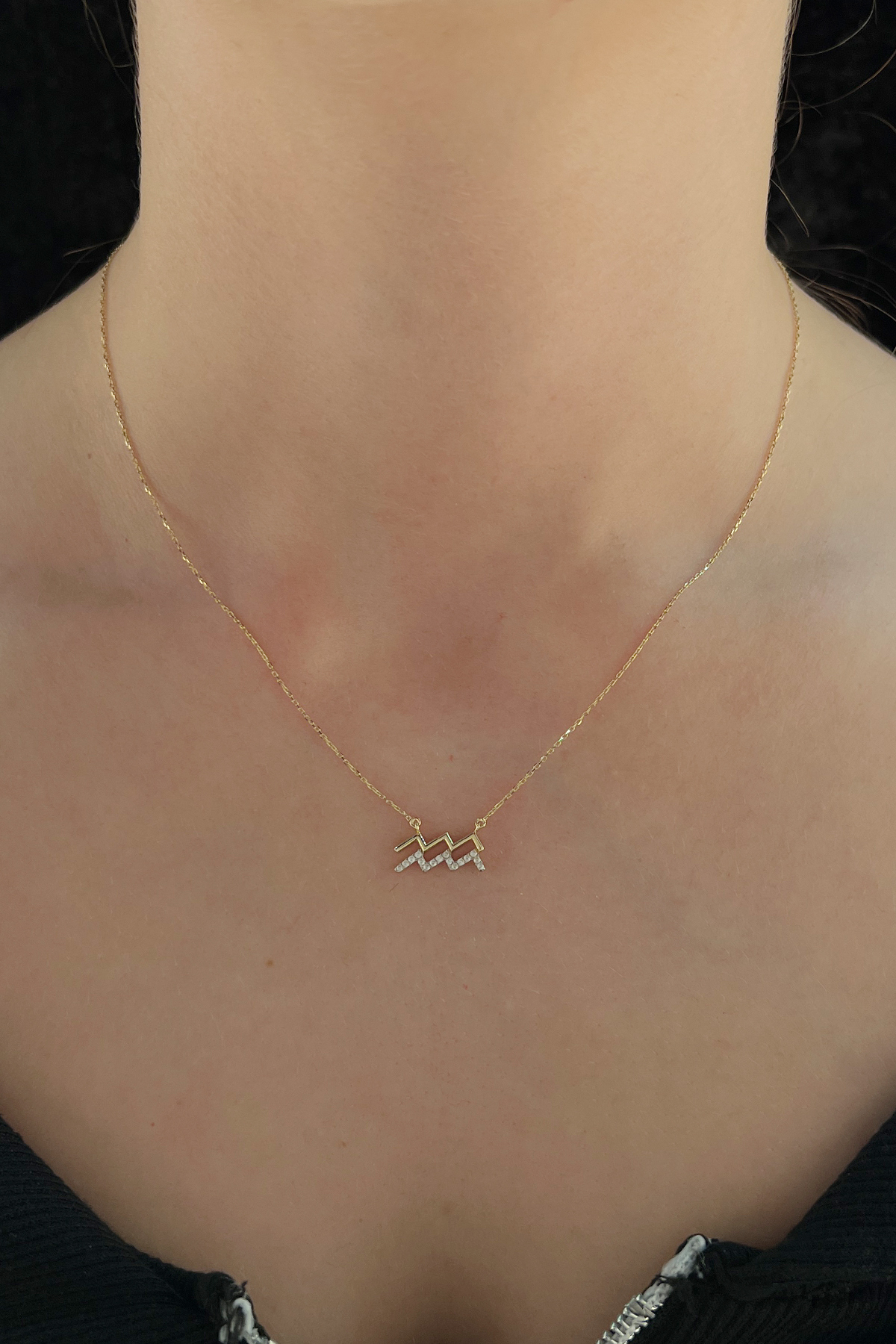 14 Ayar Altın Kova Burcu Kolye - Fiyonk Kuyumculuk (1)