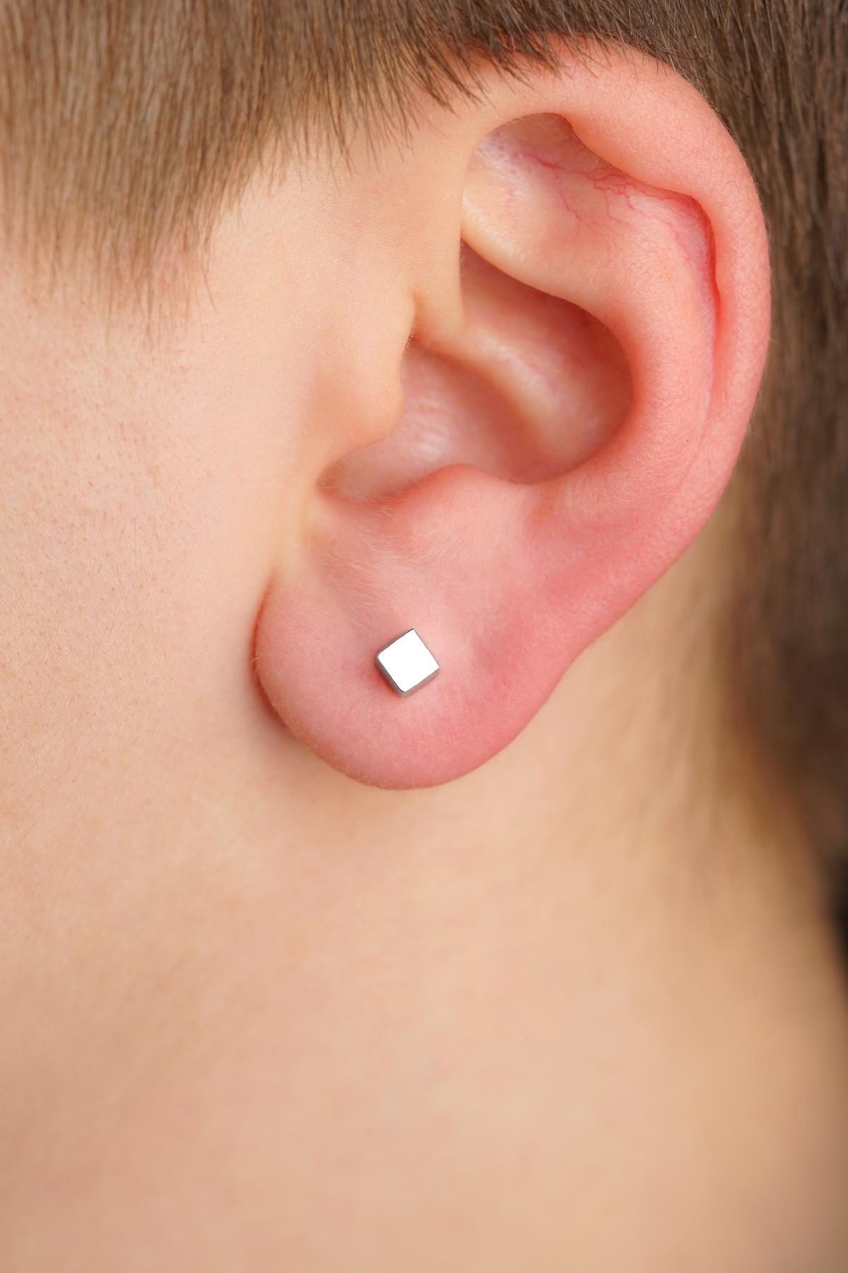 14 Ayar Altın Küp Küpe Erkek - Fiyonk Kuyumculuk (1)