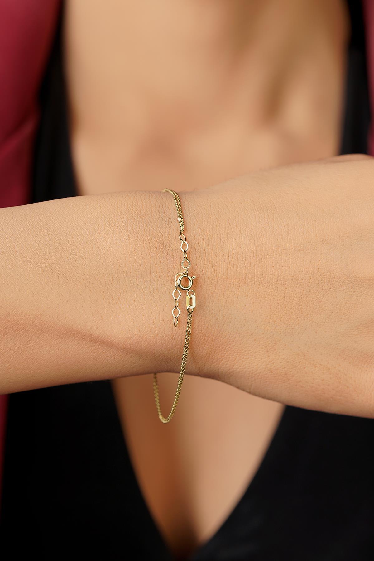 14 Ayar Altın Baby Lotus Çiçeği Bileklik - Fiyonk Kuyumculuk (1)