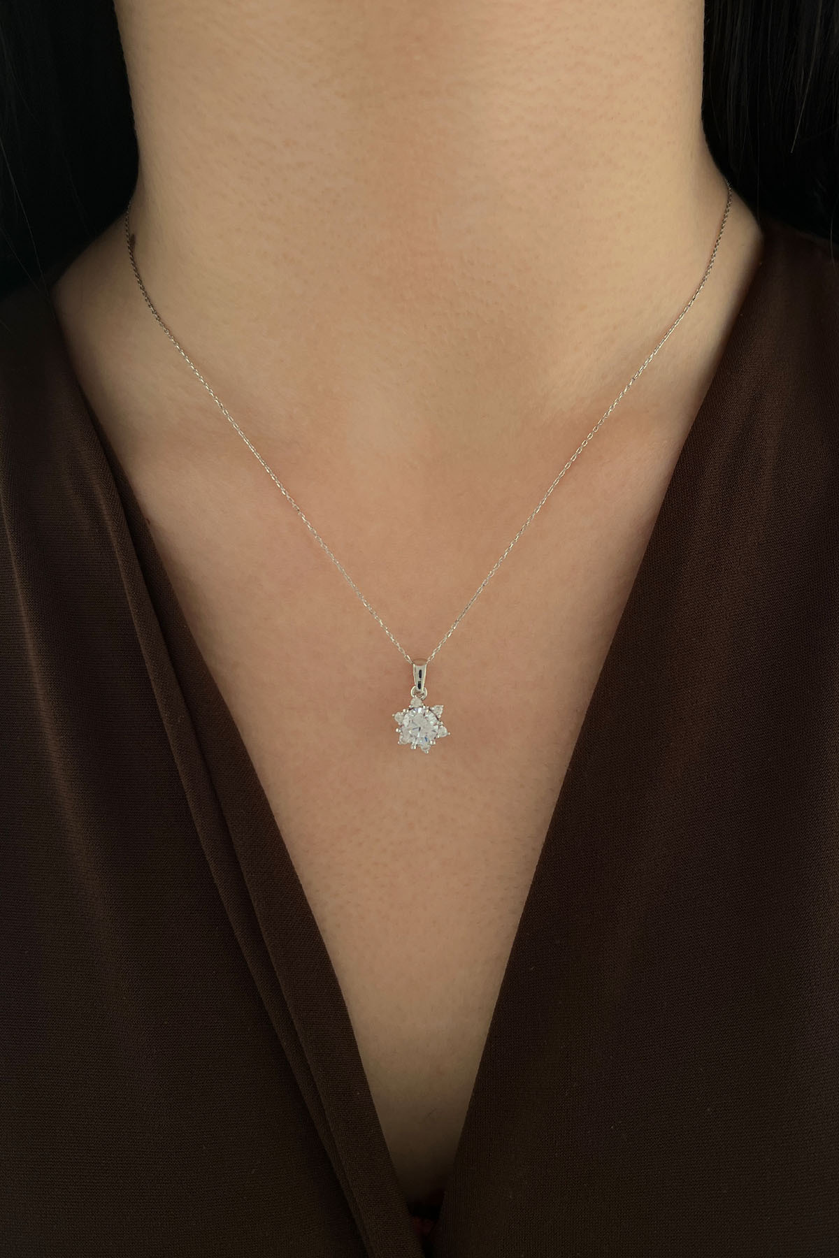 14 Ayar Altın Lotus Kolye - Fiyonk Kuyumculuk (1)