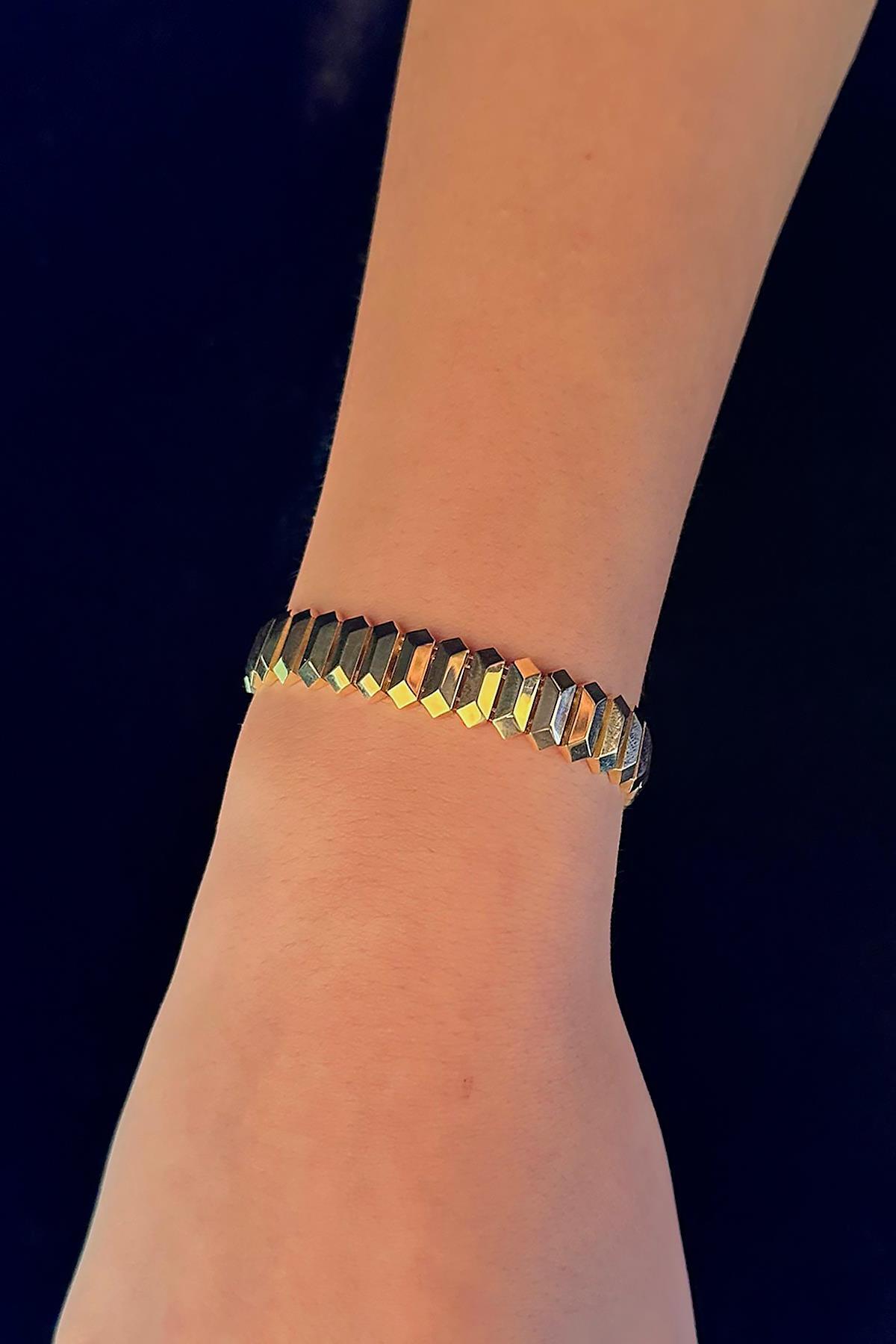 14 Ayar Altın Modern Piramit Bileklik - Fiyonk Kuyumculuk