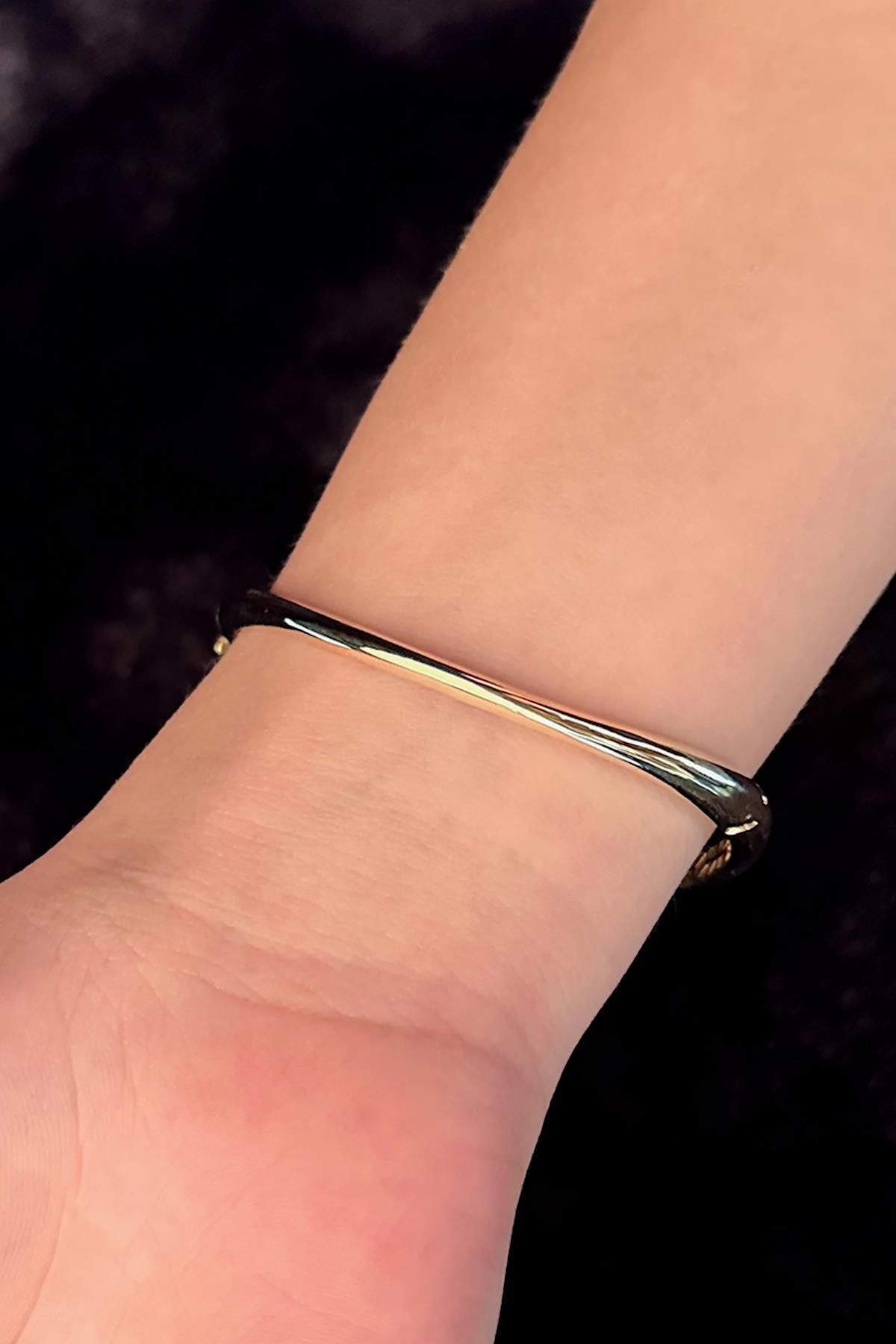 14 Ayar Altın Nazarlık Detaylı Modern Kelepçe - Fiyonk Kuyumculuk (1)