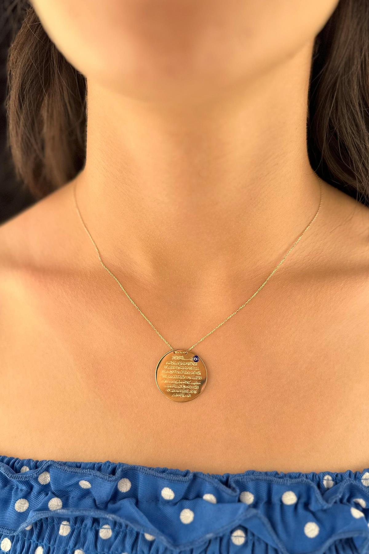14 Ayar Altın Nazarlık Kolye Ayetel Kürsi Yazılı Kolye 26 mm - Fiyonk Kuyumculuk