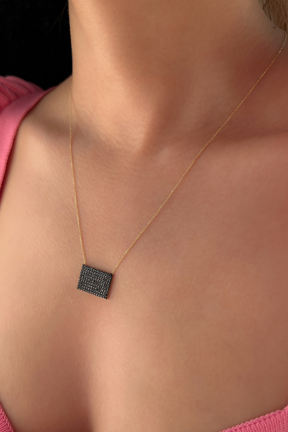 14 Ayar Altın Oniks Taşlı Dikdörtgen Kolye - Fiyonk Kuyumculuk