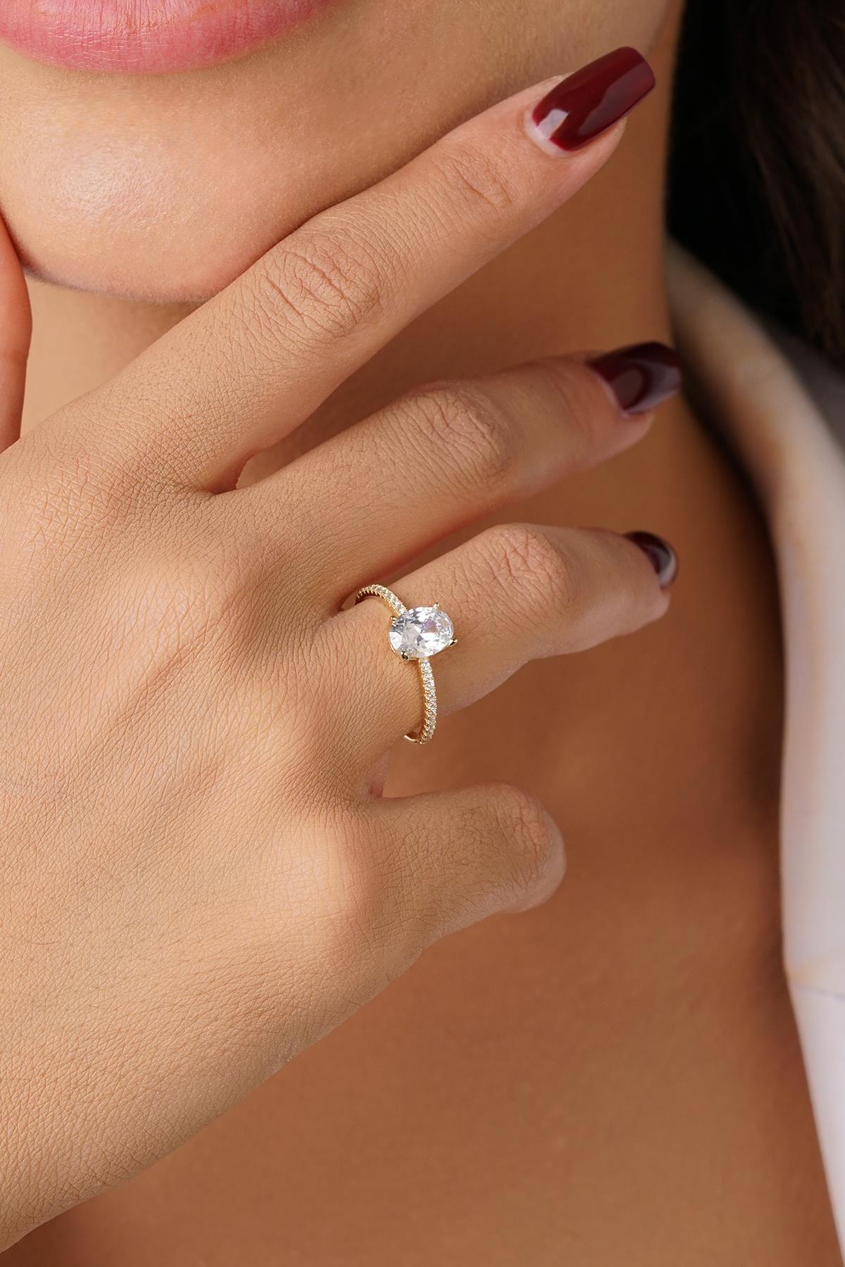 14 Ayar Altın Oval Baget Taşlı Yüzük - Fiyonk Kuyumculuk (1)