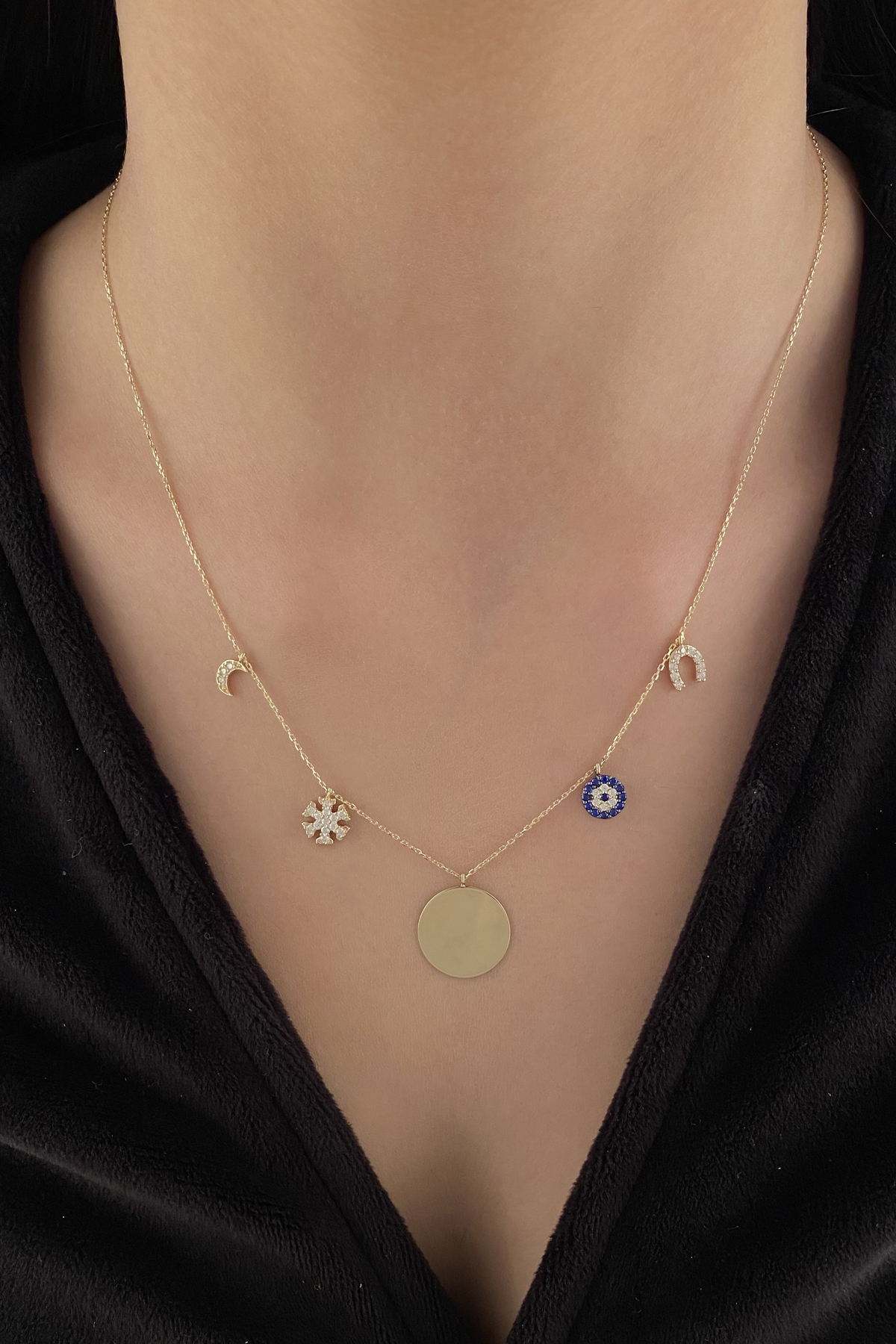 14 Ayar Altın Plaka Detaylı Şans Kolyesi - Fiyonk Kuyumculuk (1)