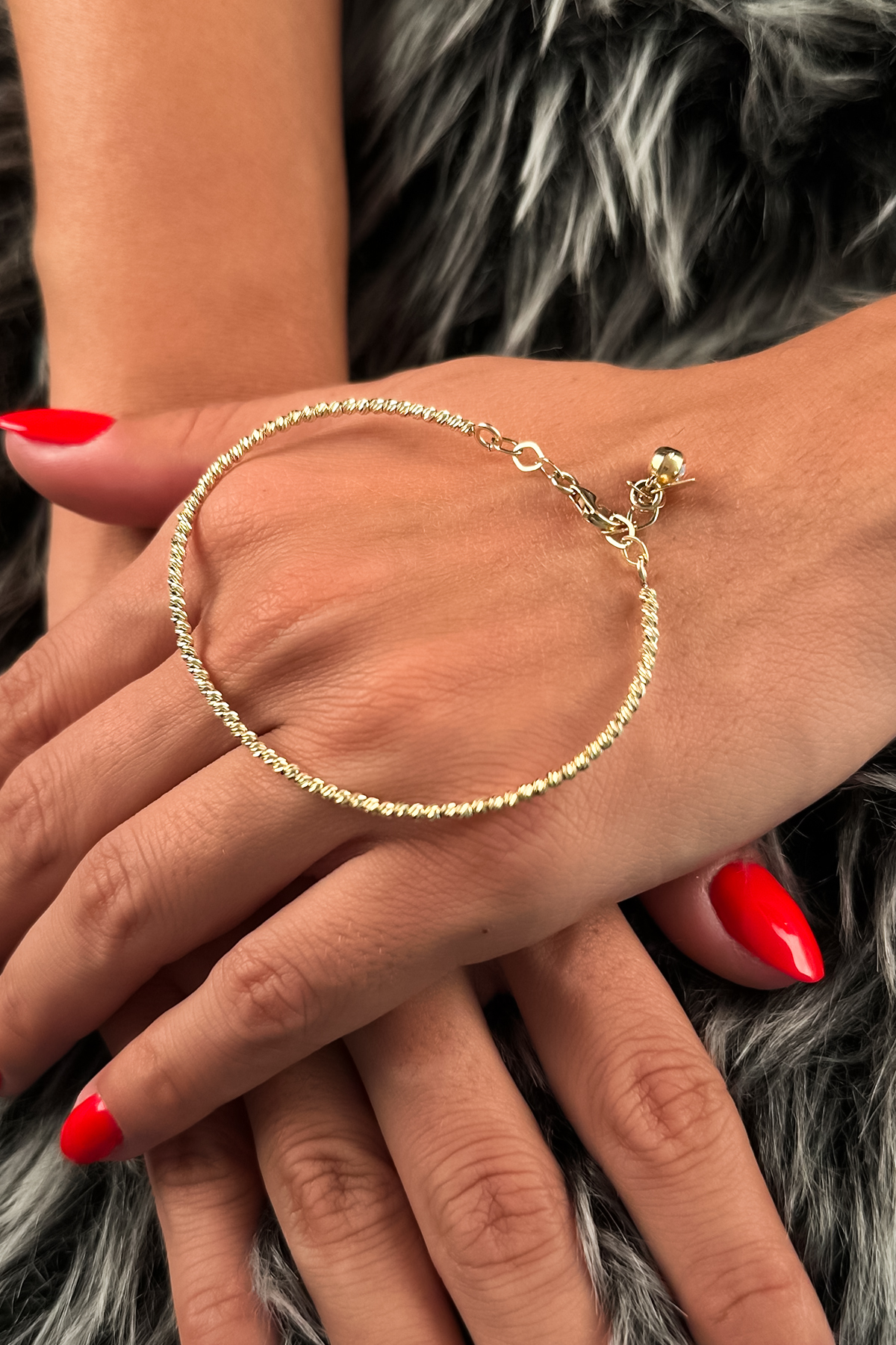 14 Ayar Altın Dorika Kelepçe - Fiyonk Kuyumculuk (1)