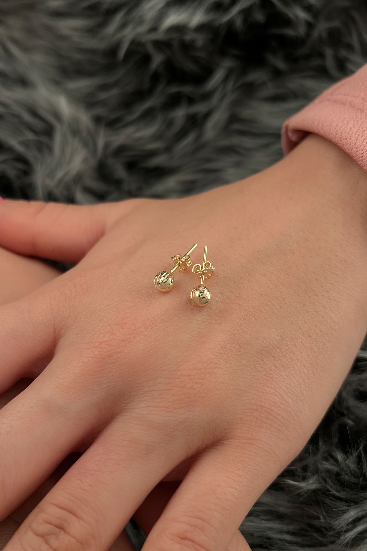 14 Ayar Altın Sarı Işıltılı Top Küpe Küçük - Fiyonk Kuyumculuk (1)