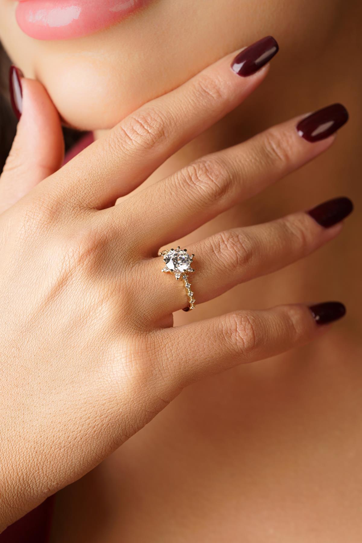 14 Ayar Altın Sarı Lotus Tektaş Yüzük - Fiyonk Kuyumculuk (1)