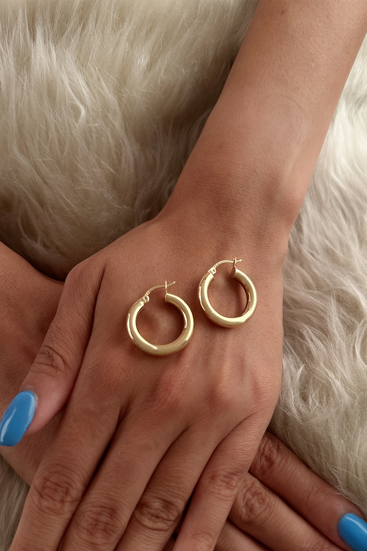 14 Ayar Altın Silindir Halka Küpe 4 - Fiyonk Kuyumculuk (1)