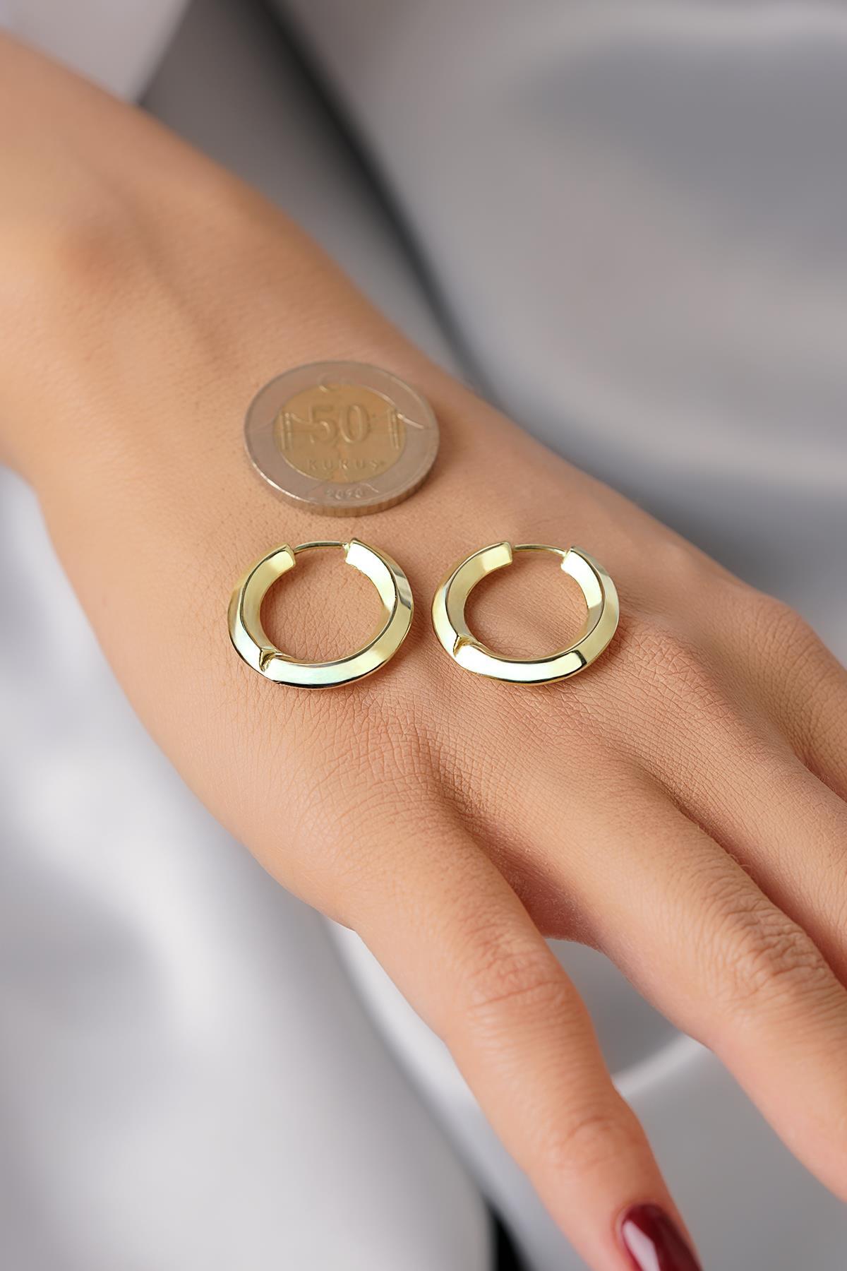 14 Ayar Altın Simetrik Kesim Halka Küpe - Fiyonk Kuyumculuk (1)