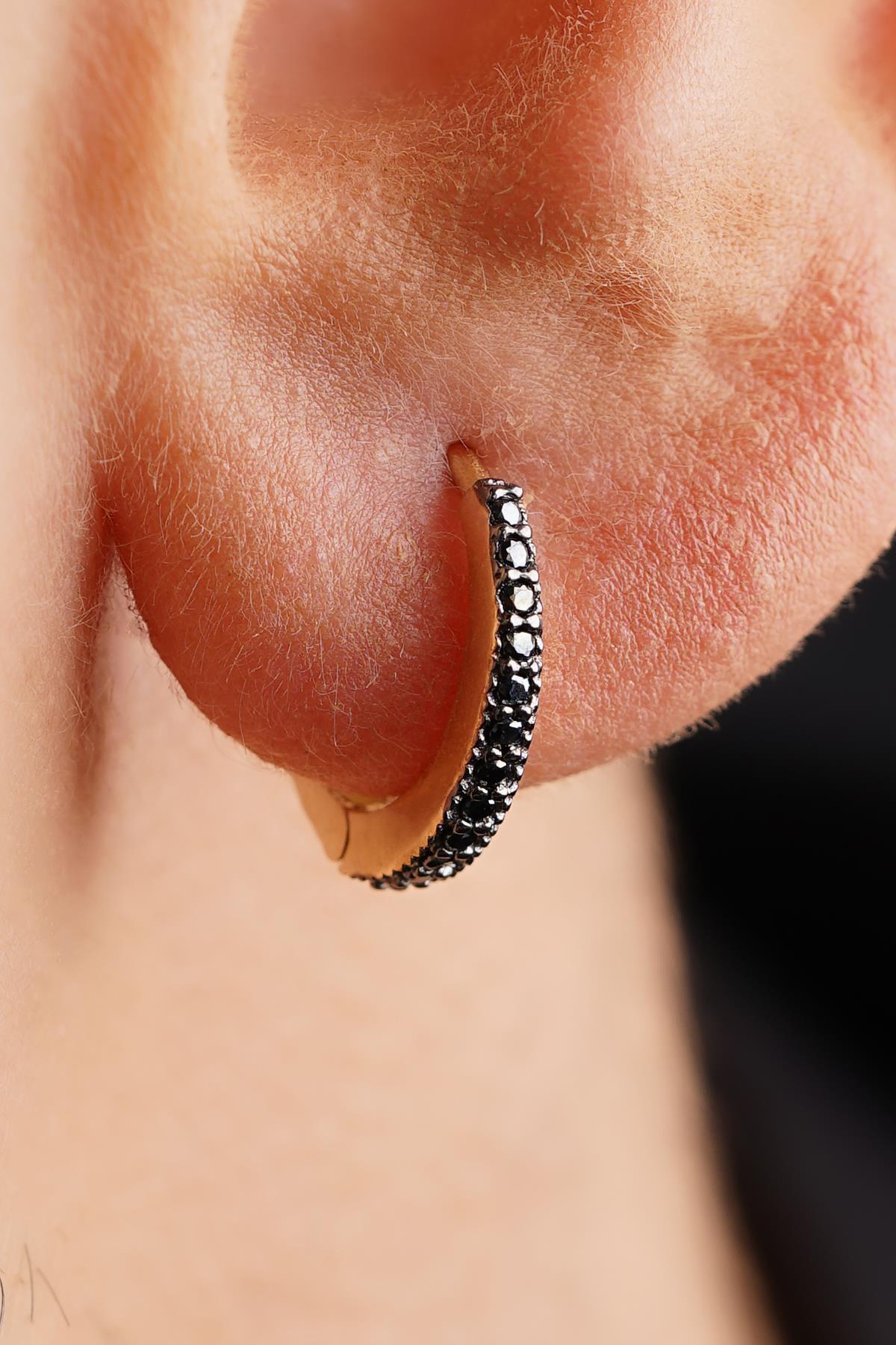 14 Ayar Altın Siyah Taşlı Süzme Erkek Halka Küpe - Fiyonk Kuyumculuk