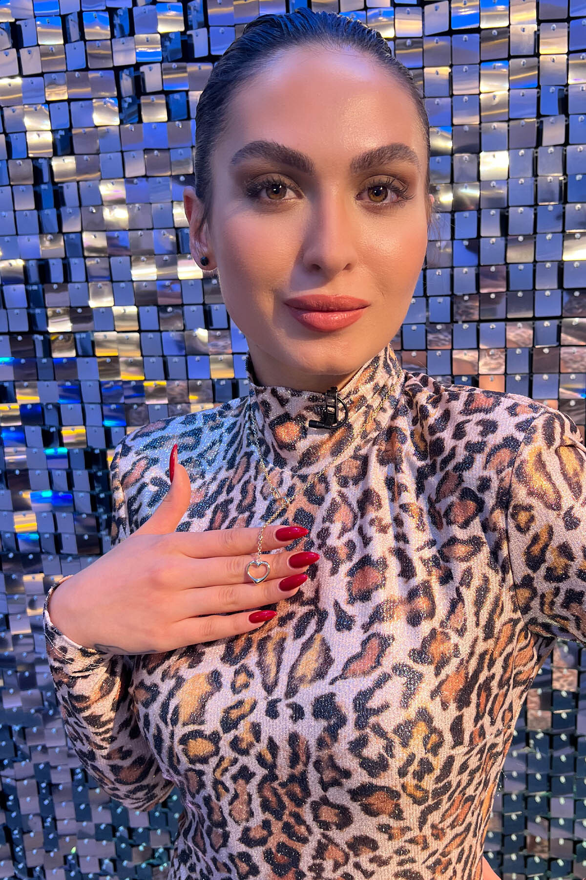 14 Ayar Altın Sonsuz Aşk Kolyesi (Doya Doya Moda 20. Hafta Ödülü) - Fiyonk Kuyumculuk