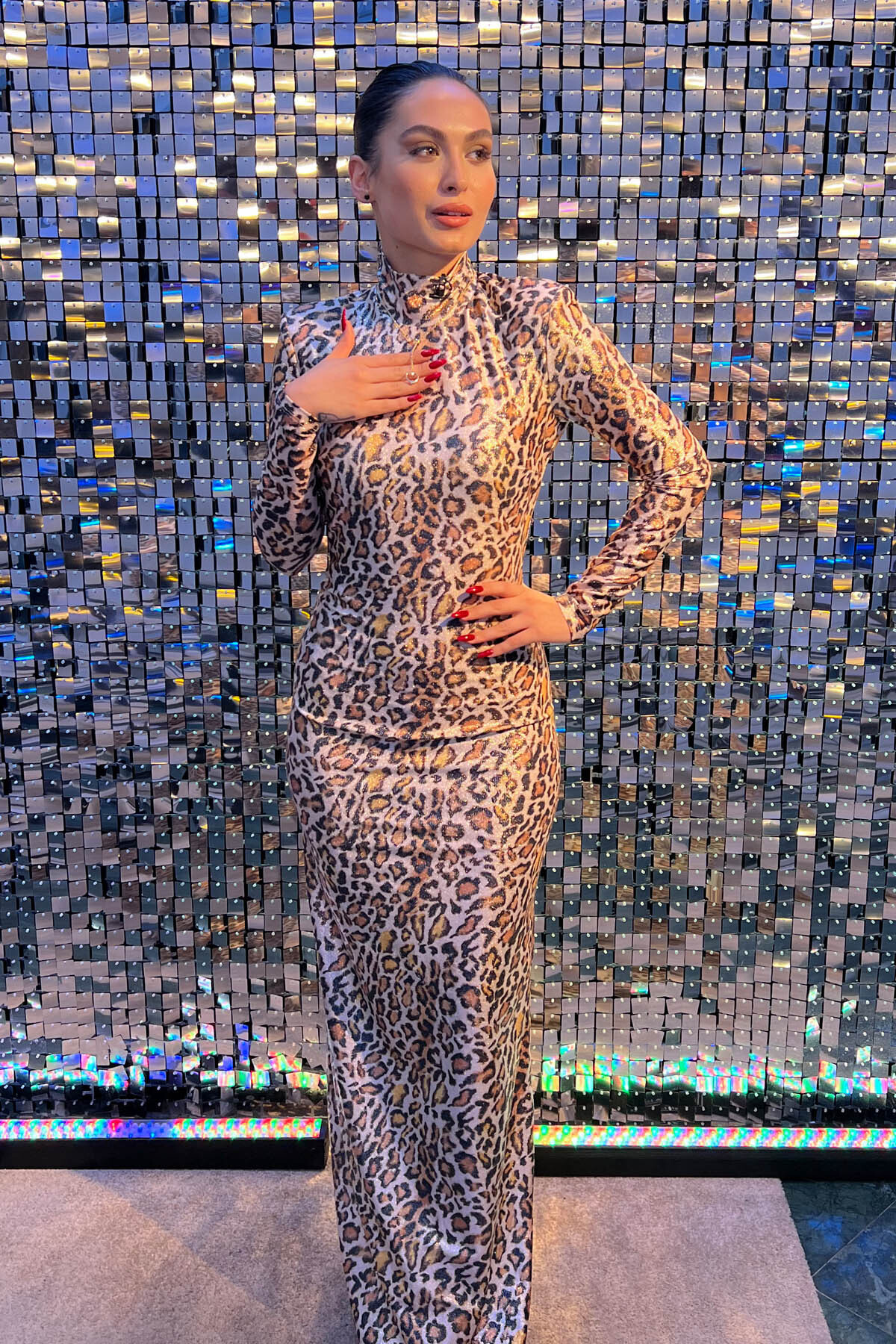 14 Ayar Altın Sonsuz Aşk Kolyesi (Doya Doya Moda 20. Hafta Ödülü) - Fiyonk Kuyumculuk (1)